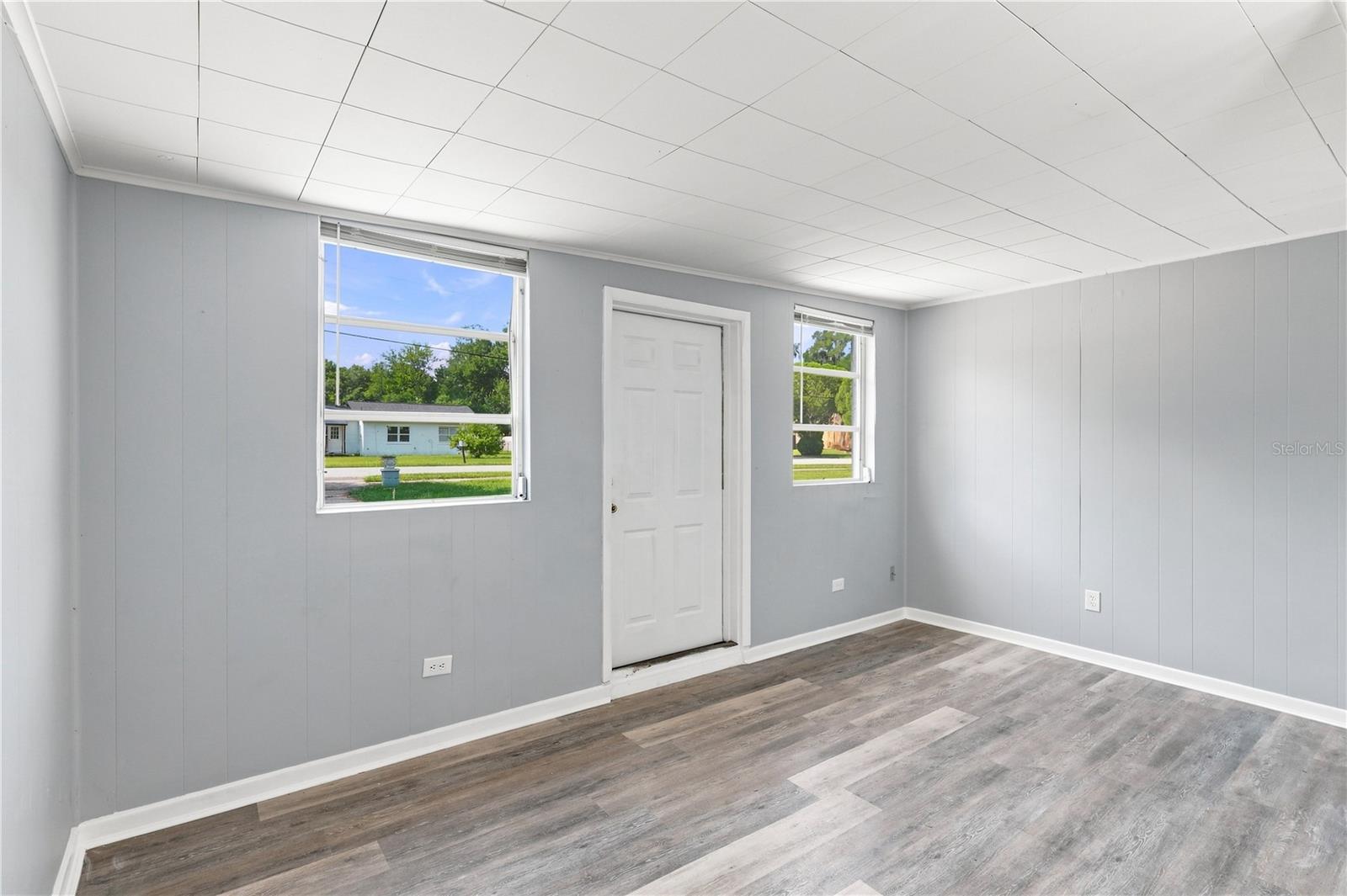 8 Smyrna, Debary, FL 32713