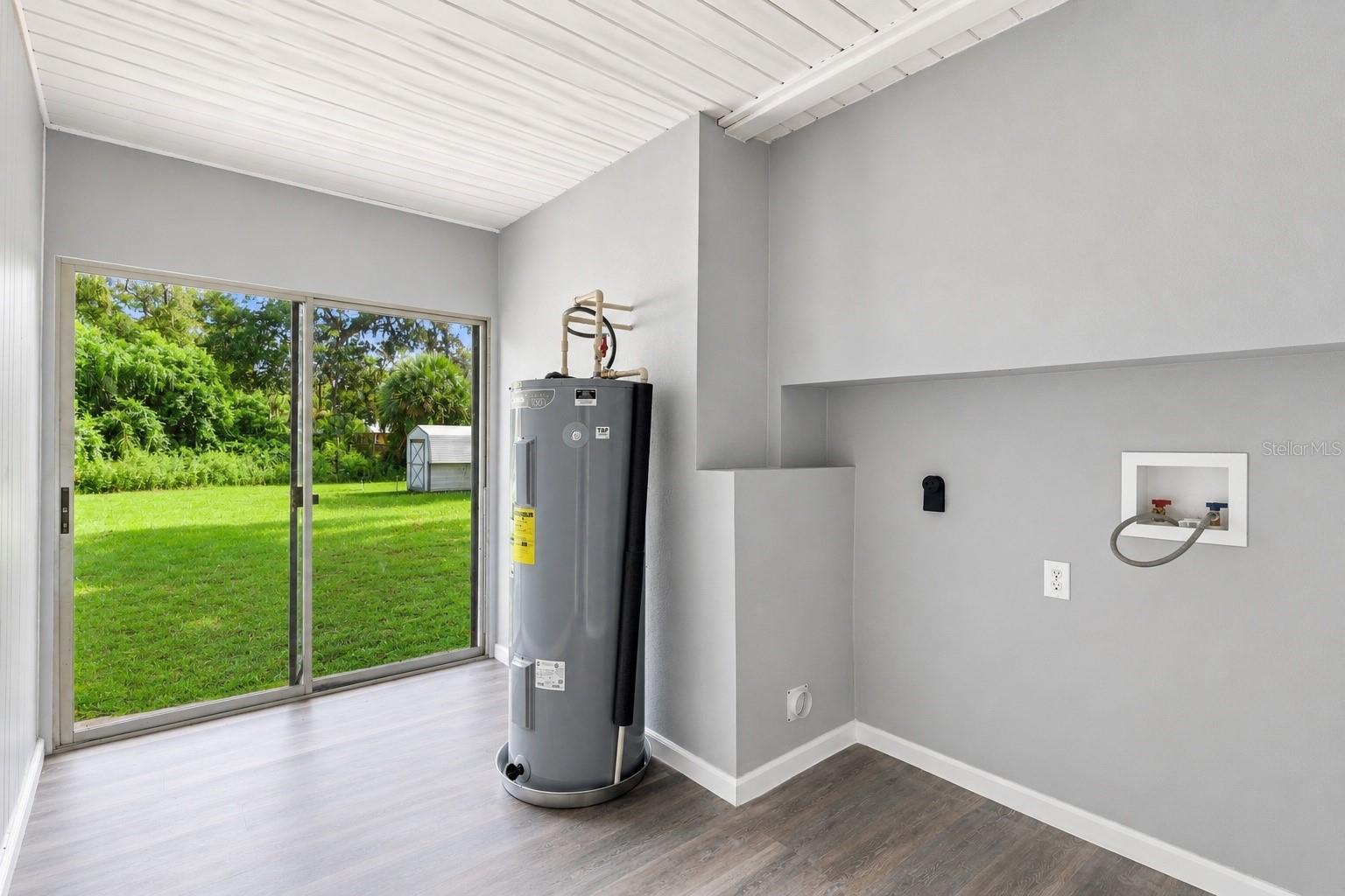 8 Smyrna, Debary, FL 32713