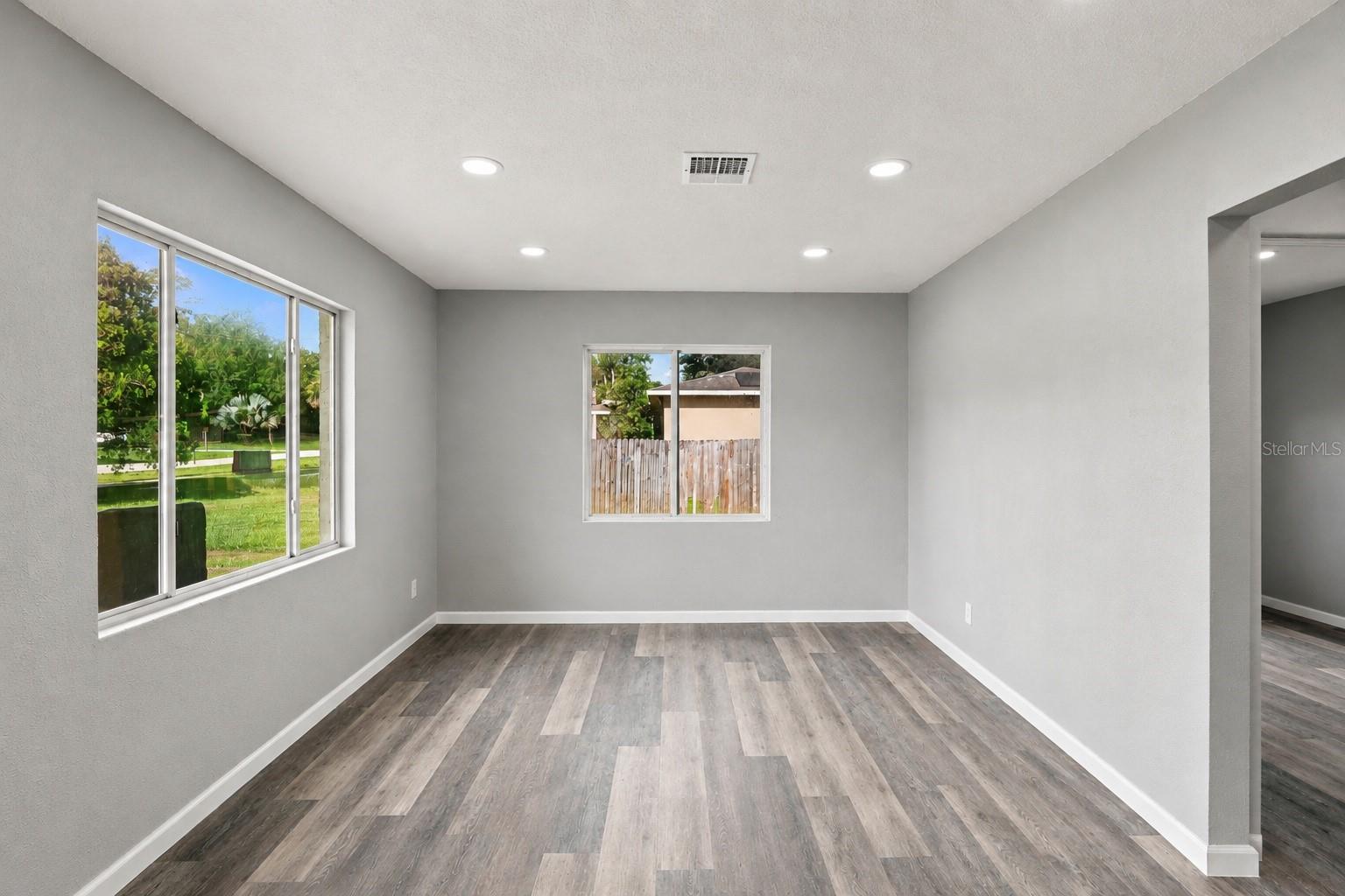 8 Smyrna, Debary, FL 32713