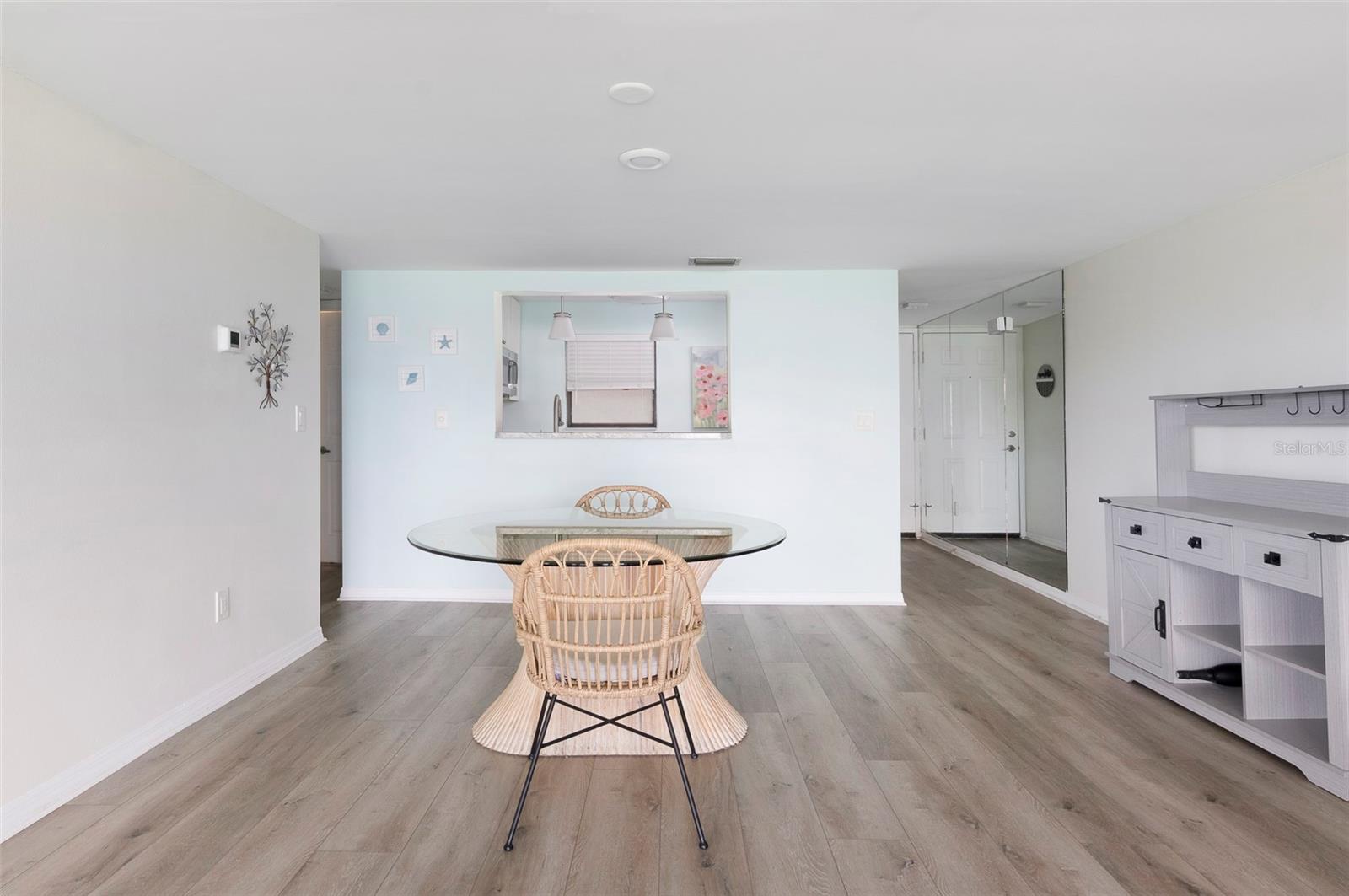 7903 Sailboat Key Unit 102, South Pasadena, FL 33707