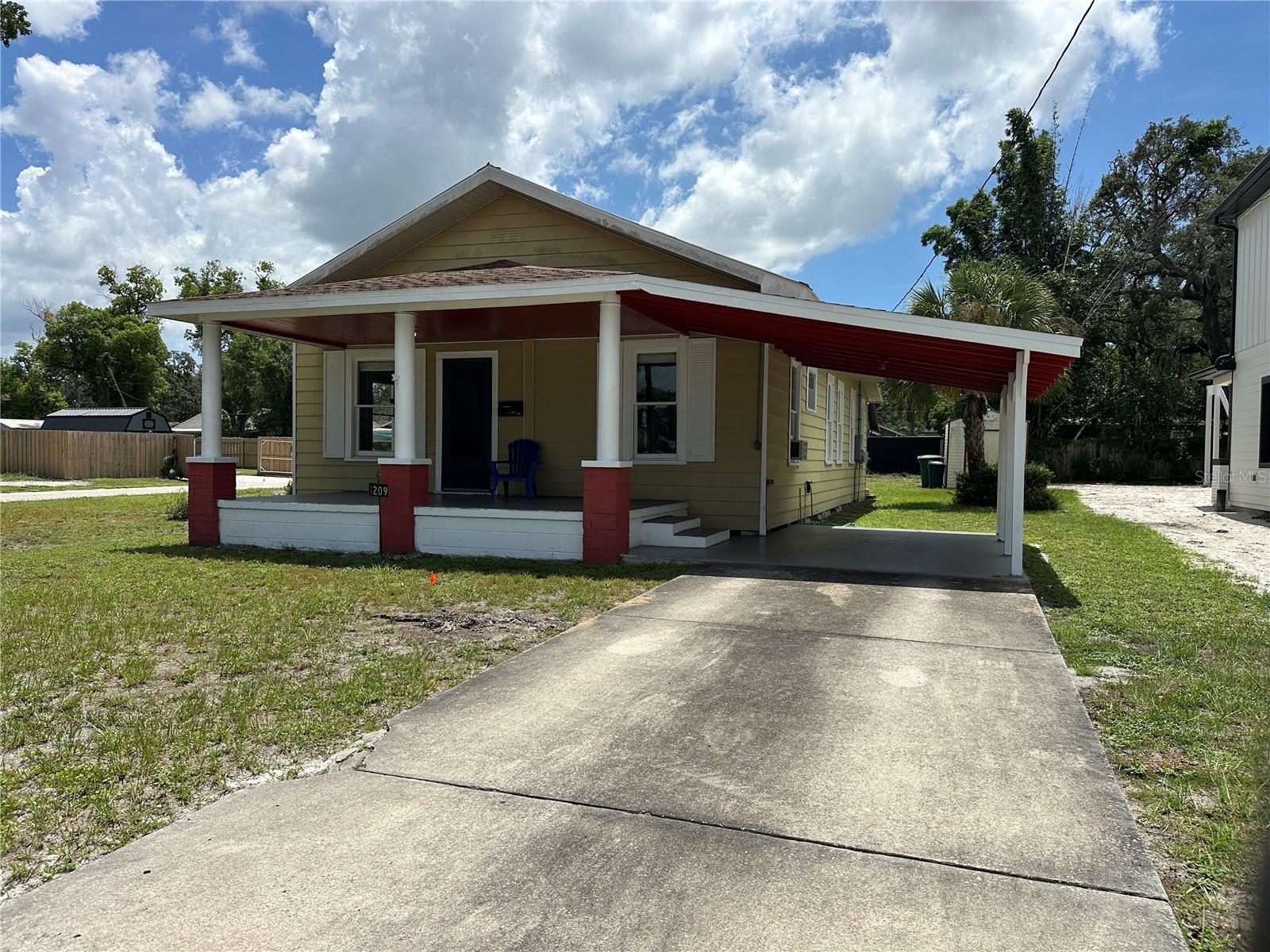 1209 Ellicott, Tampa, FL 33603