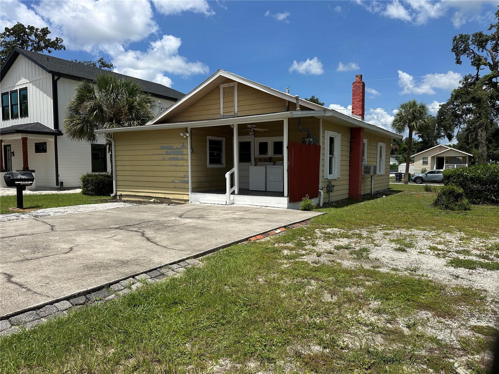 1209 Ellicott, Tampa, FL 33603