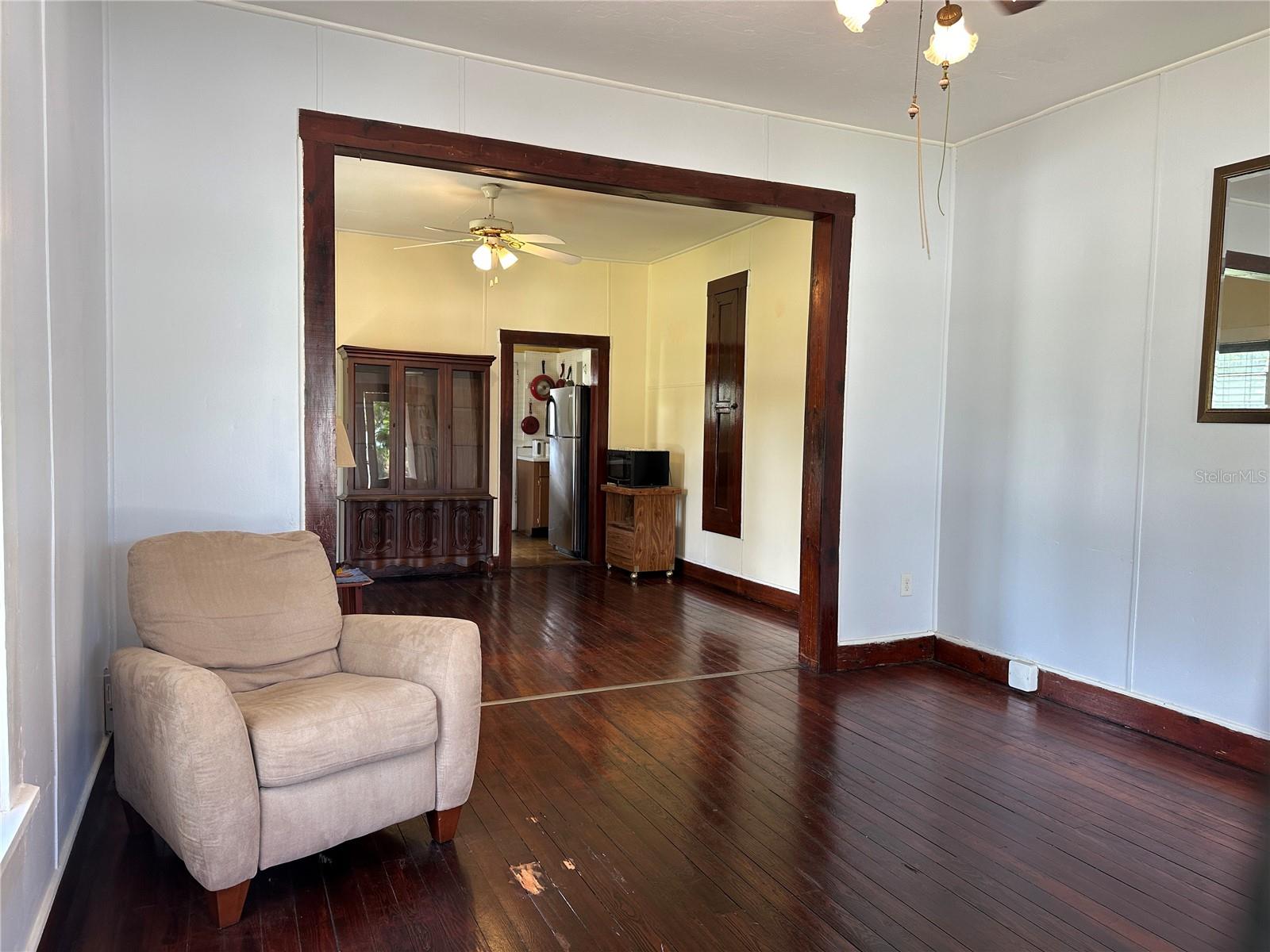 1209 Ellicott, Tampa, FL 33603