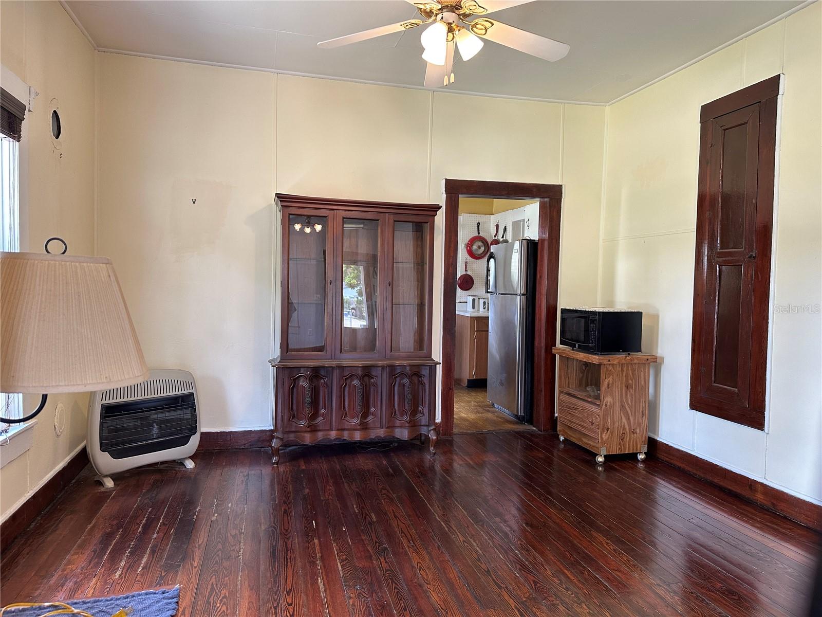 1209 Ellicott, Tampa, FL 33603