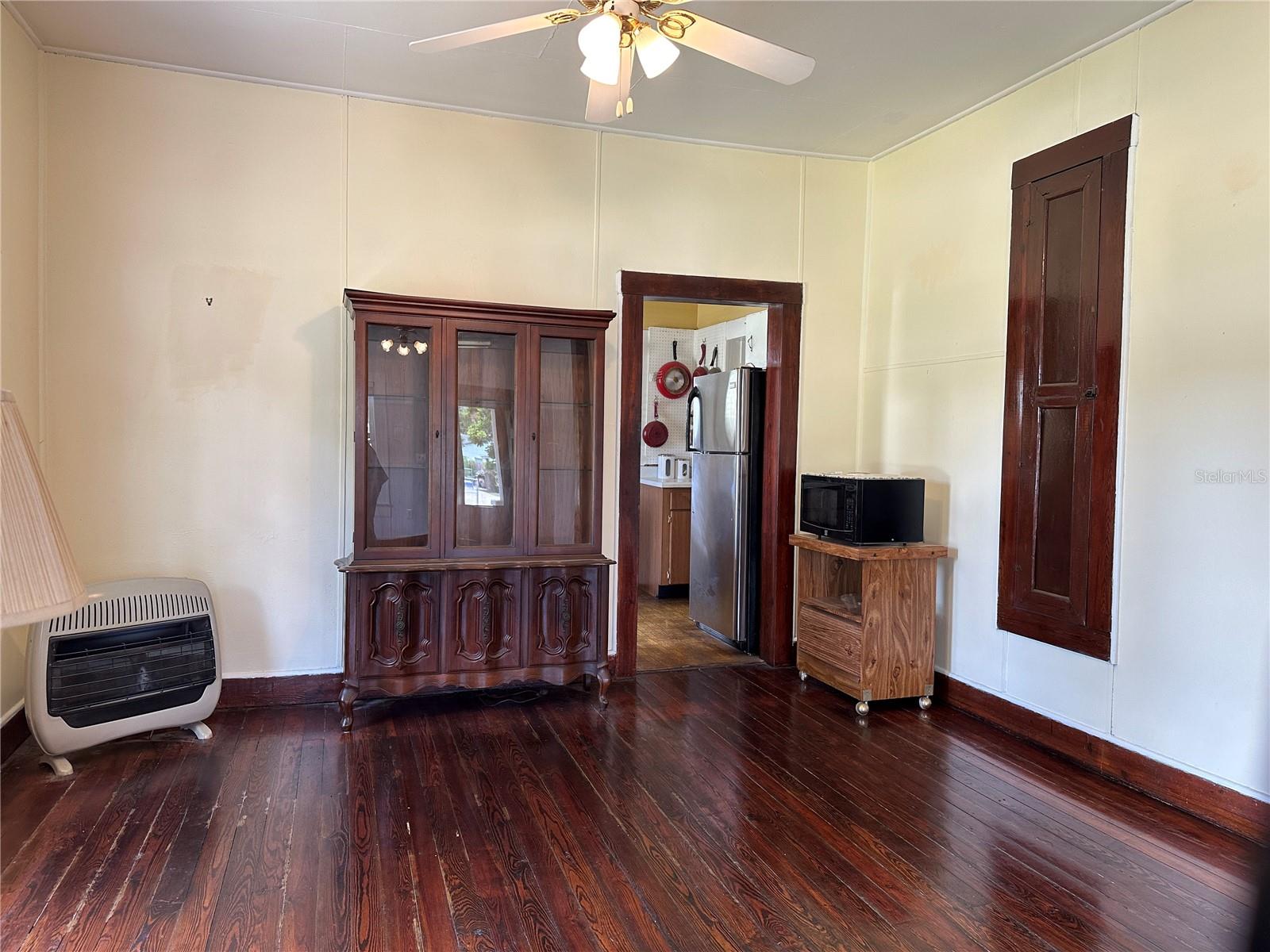1209 Ellicott, Tampa, FL 33603