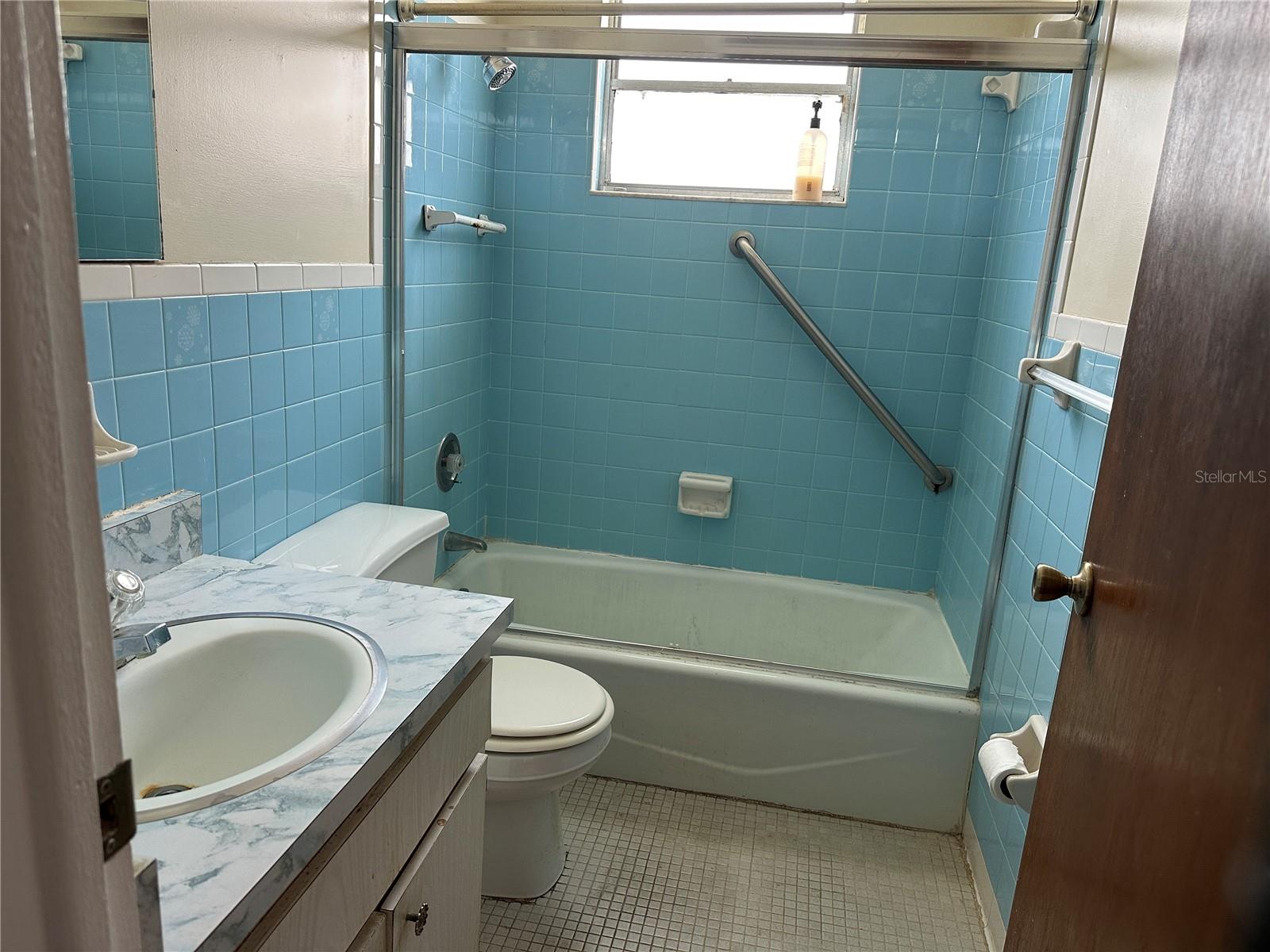 1209 Ellicott, Tampa, FL 33603