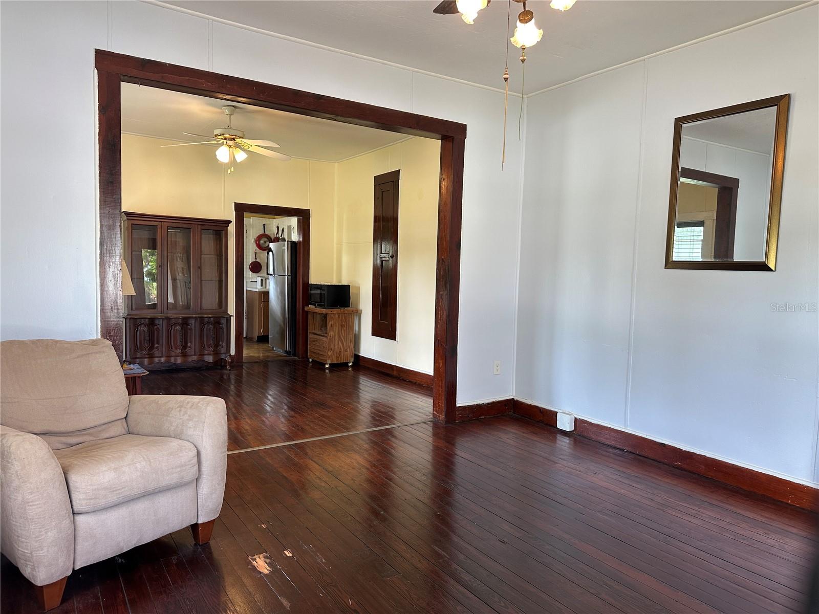 1209 Ellicott, Tampa, FL 33603