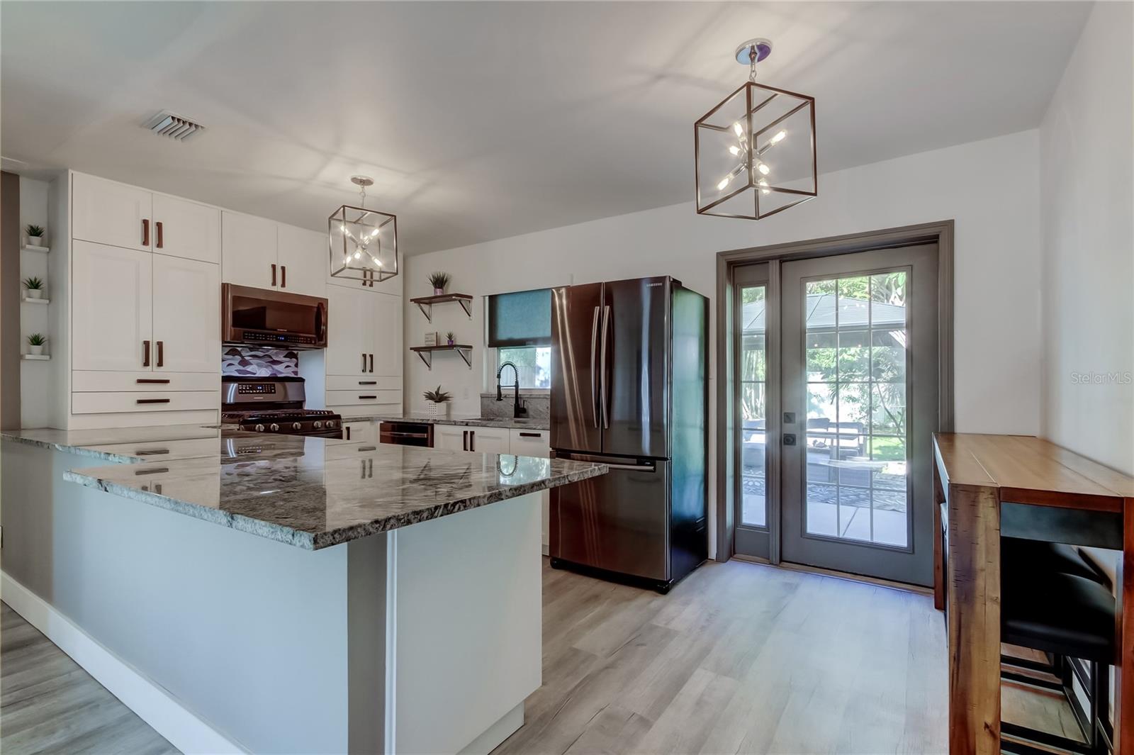 375 10th, Safety Harbor, FL 34695