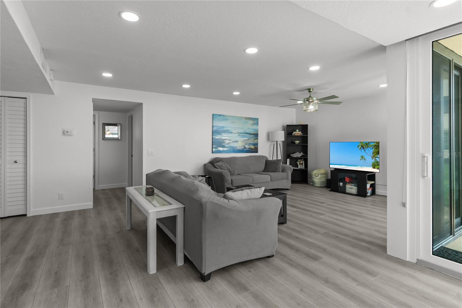 5505 La Puerta del Sol Unit 126, St Petersburg, FL 33715
