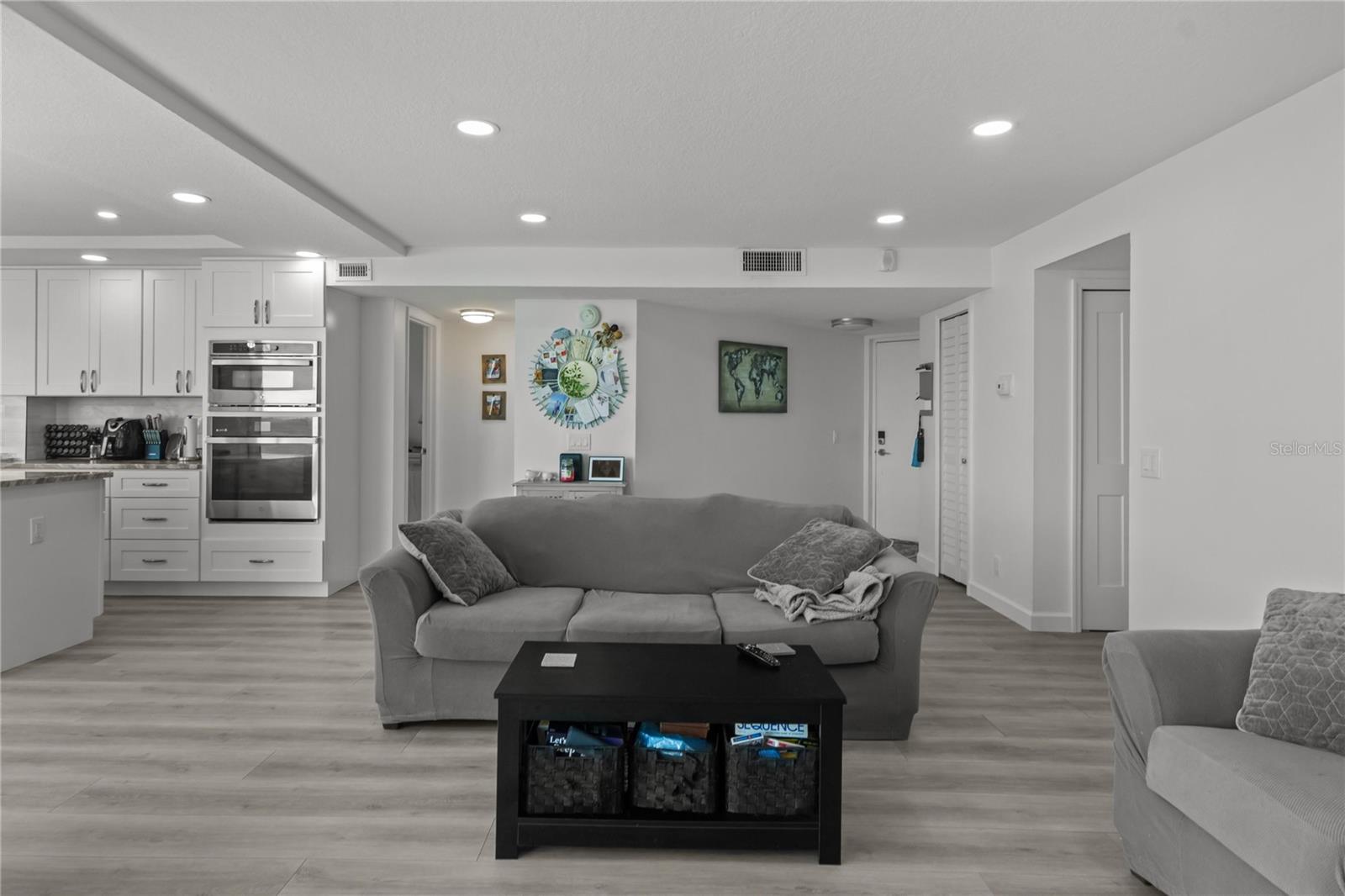 5505 La Puerta del Sol Unit 126, St Petersburg, FL 33715