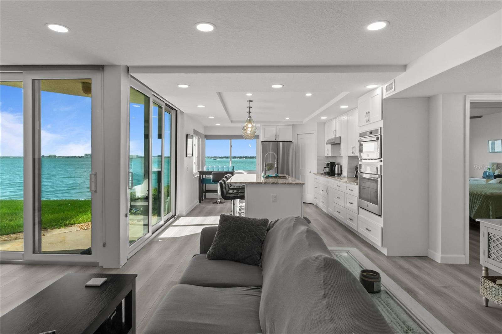 5505 La Puerta del Sol Unit 126, St Petersburg, FL 33715