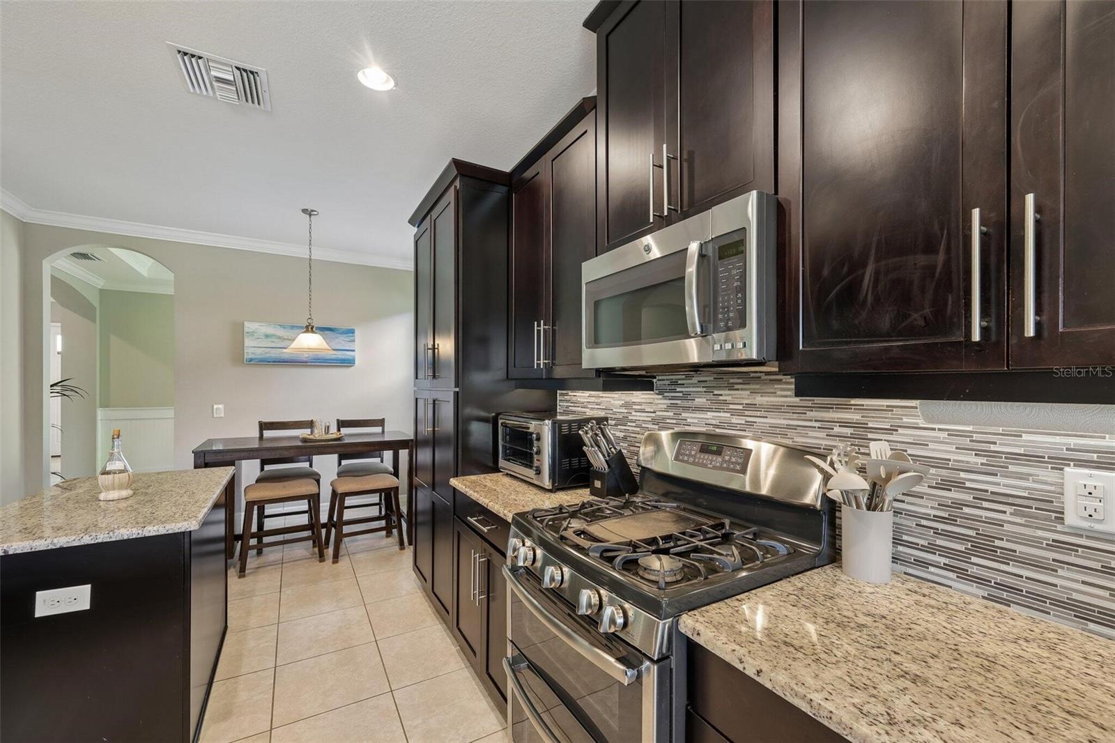 6145 Anise, Sarasota, FL 34238