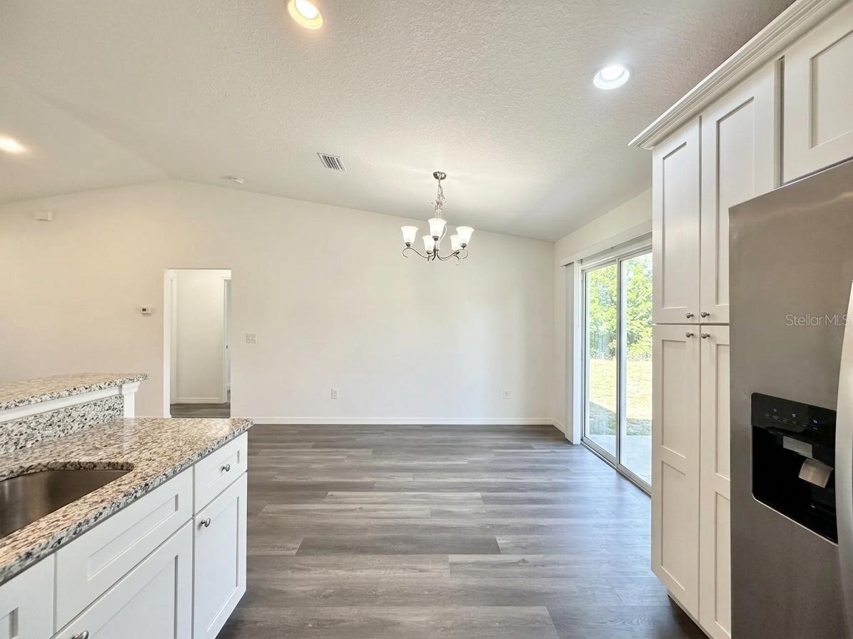 48 Maple, Ocklawaha, FL 32179
