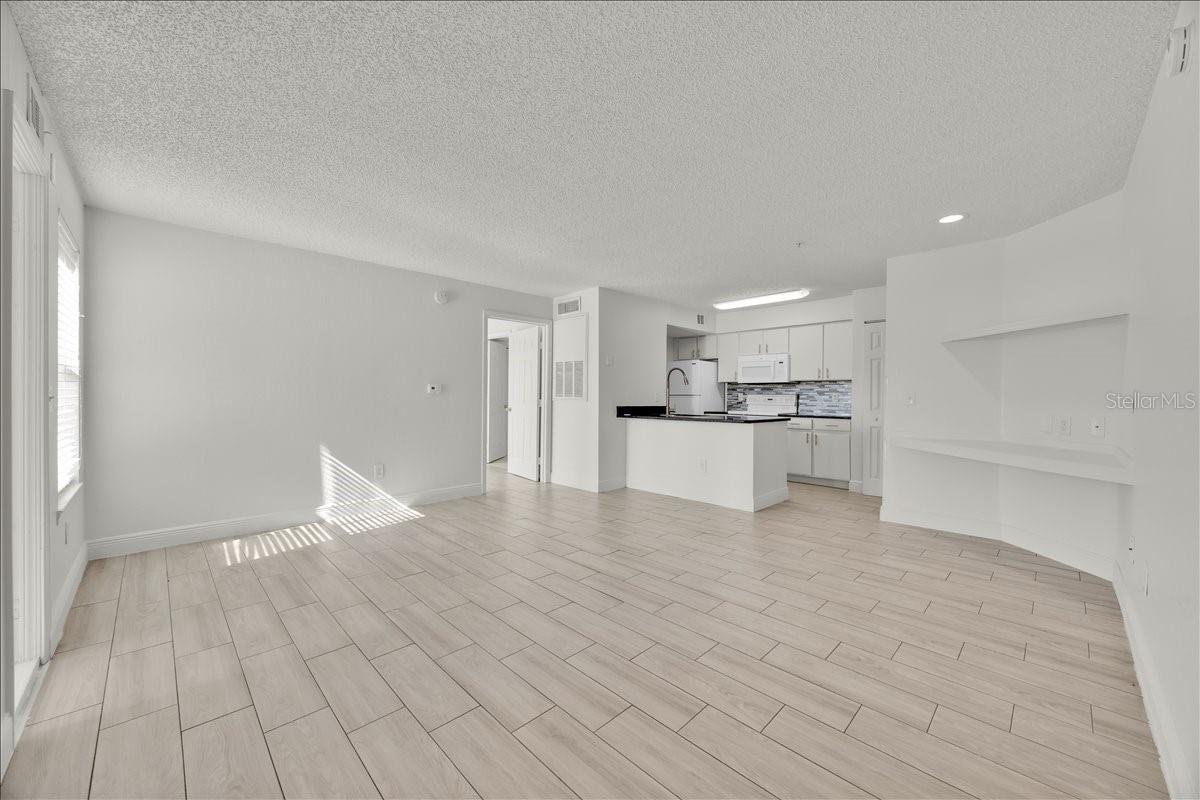 2212 Grand Cayman Unit 1617, Kissimmee, FL 34741