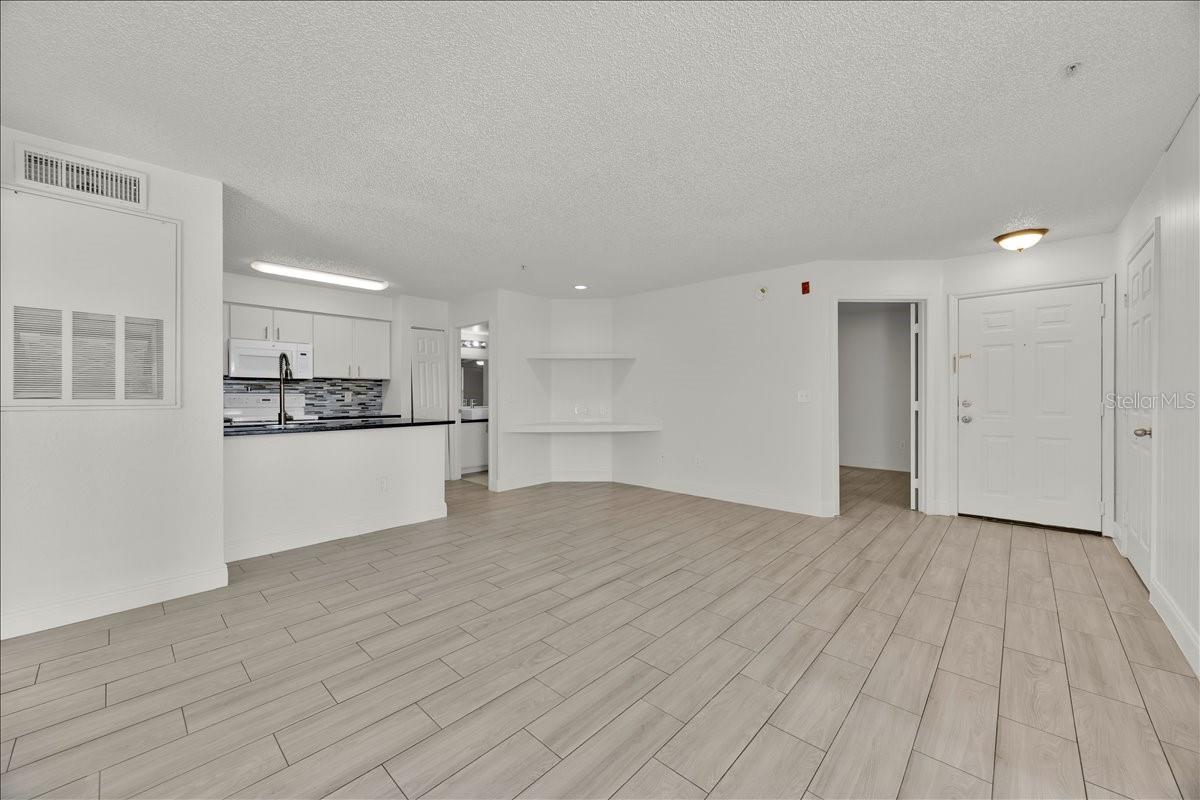 2212 Grand Cayman Unit 1617, Kissimmee, FL 34741