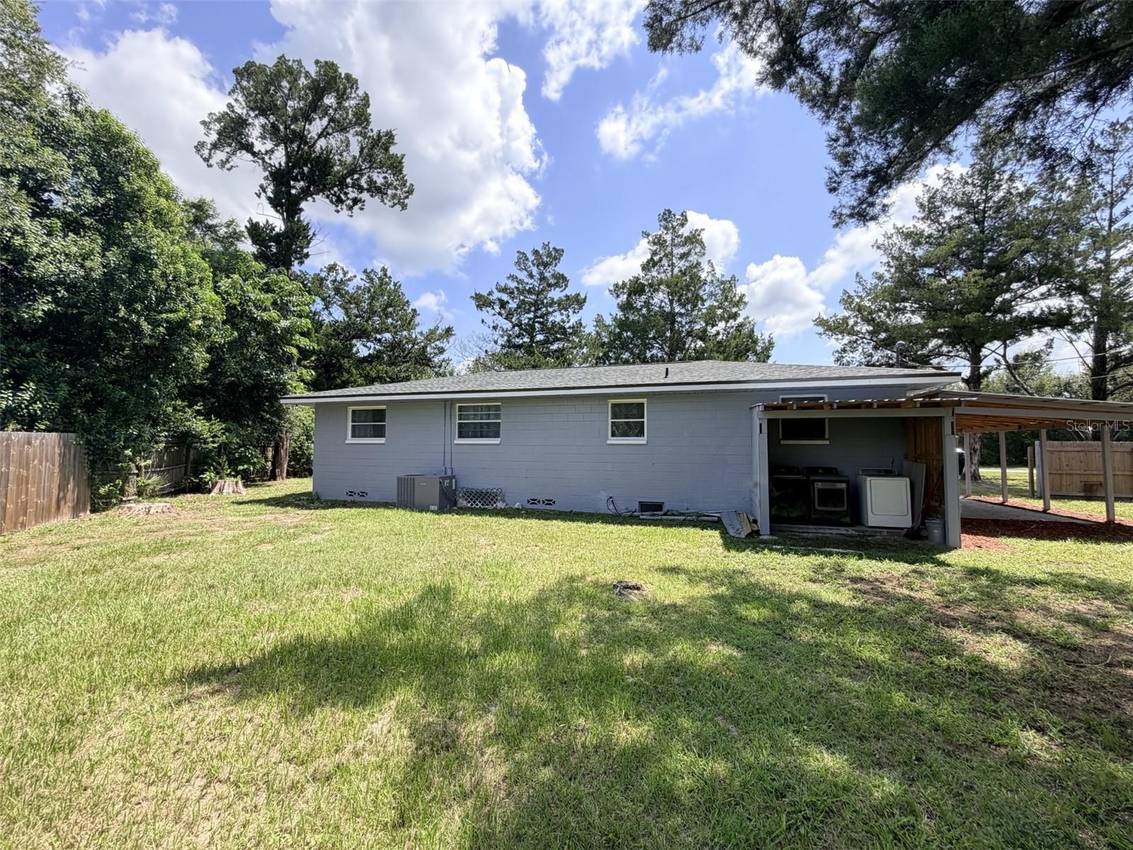 1025 4th, Chiefland, FL 32626