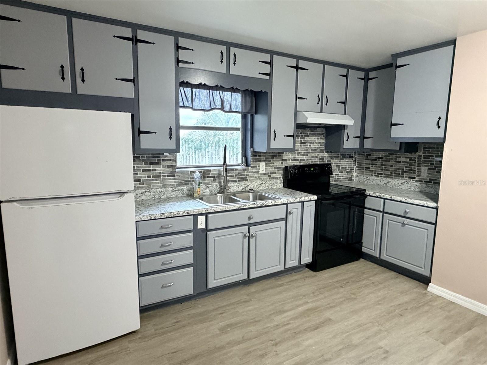 1025 4th, Chiefland, FL 32626