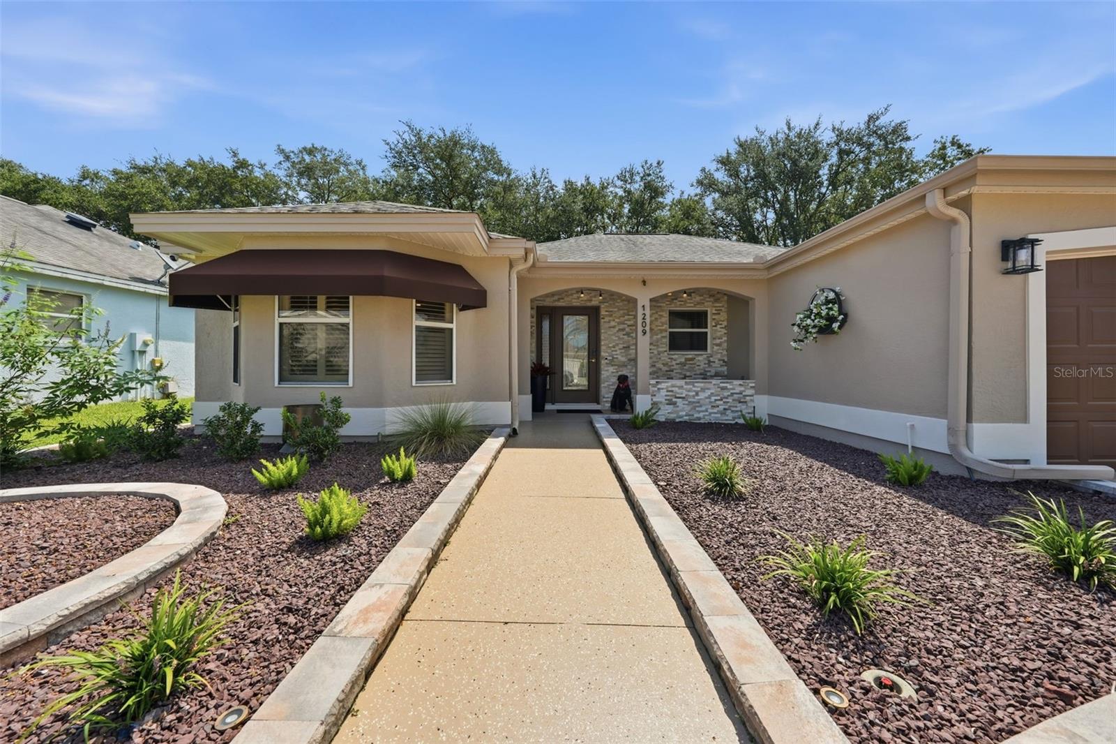 1209 Barcelona, The Villages, FL 32159