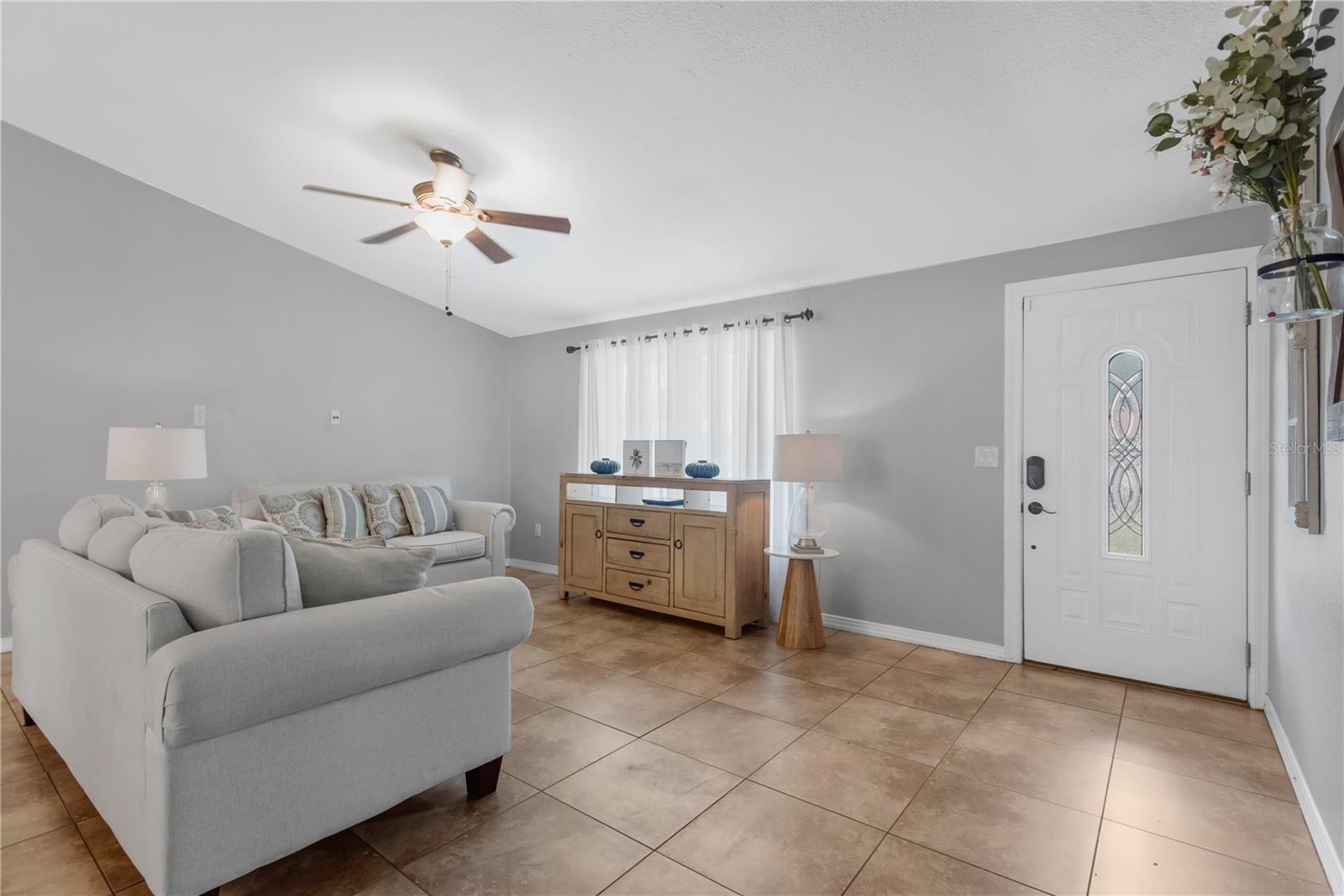 819 Jacaranda, Oldsmar, FL 34677