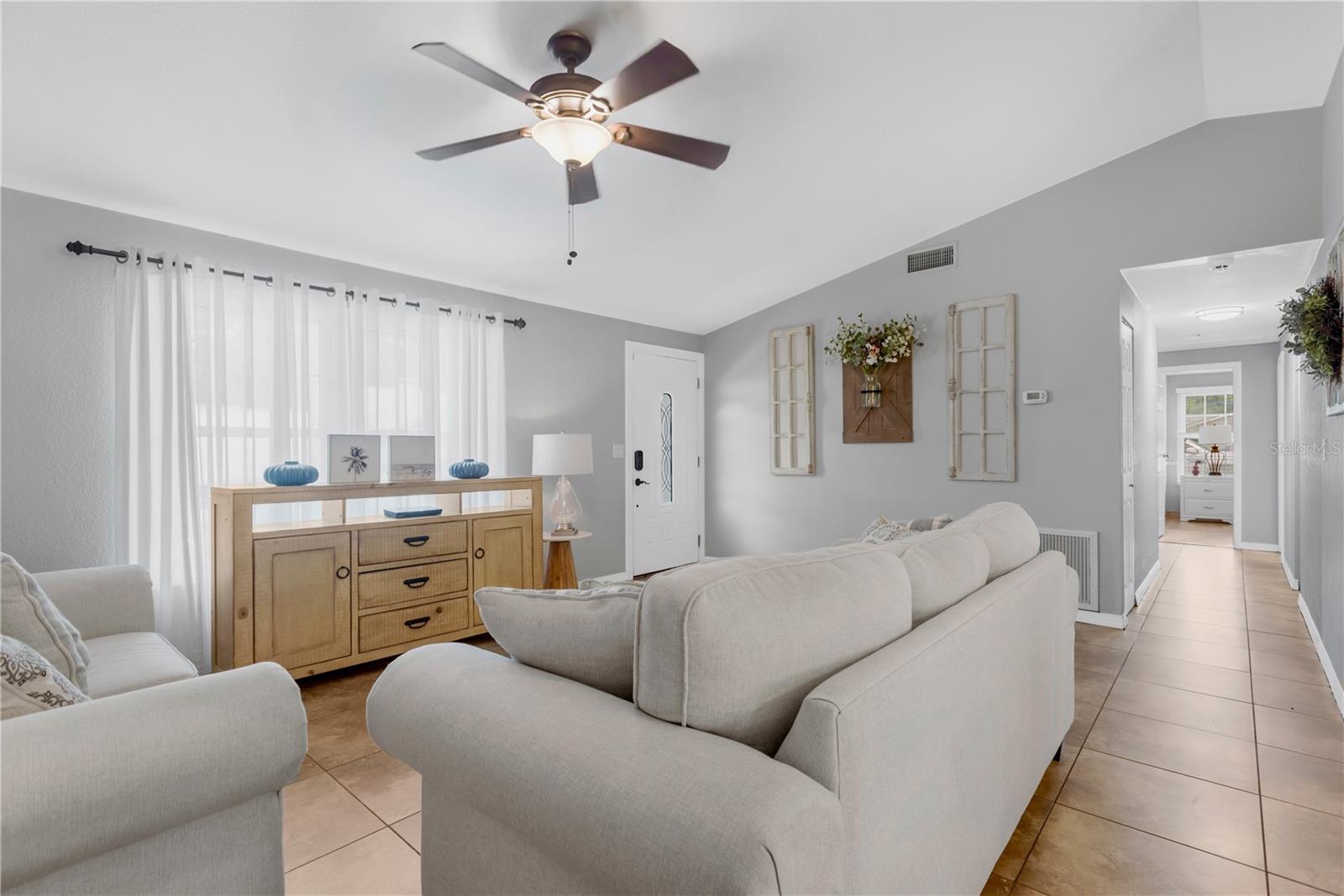 819 Jacaranda, Oldsmar, FL 34677