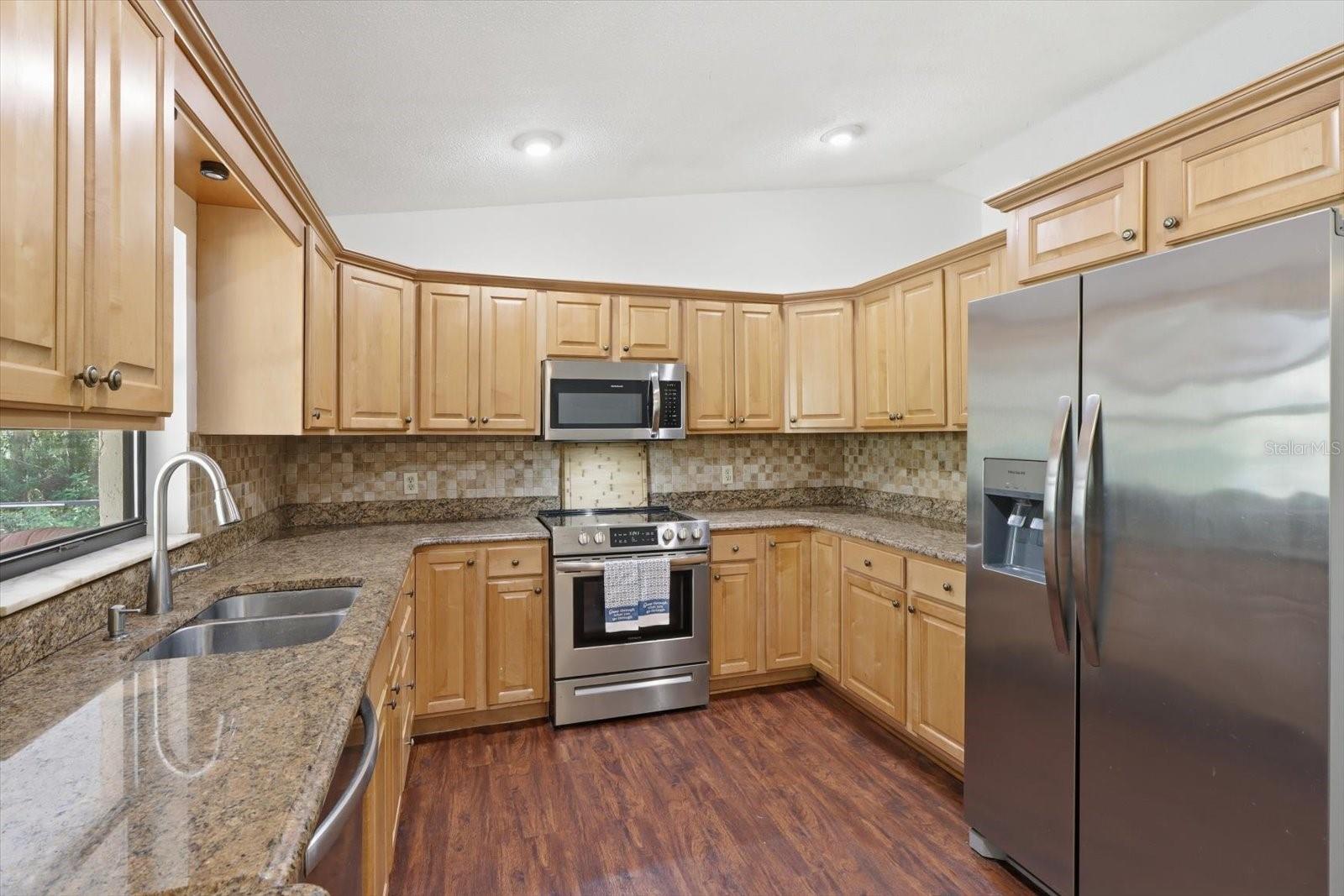 9685 Tom Mason, Crystal River, FL 34428
