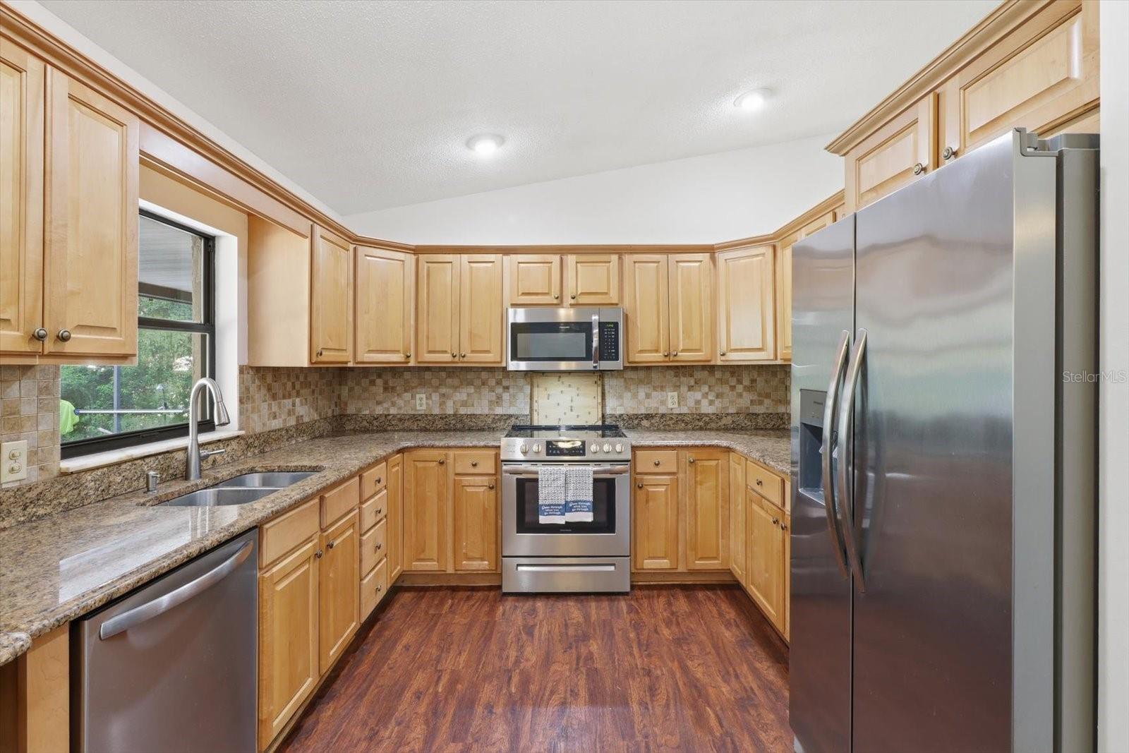 9685 Tom Mason, Crystal River, FL 34428