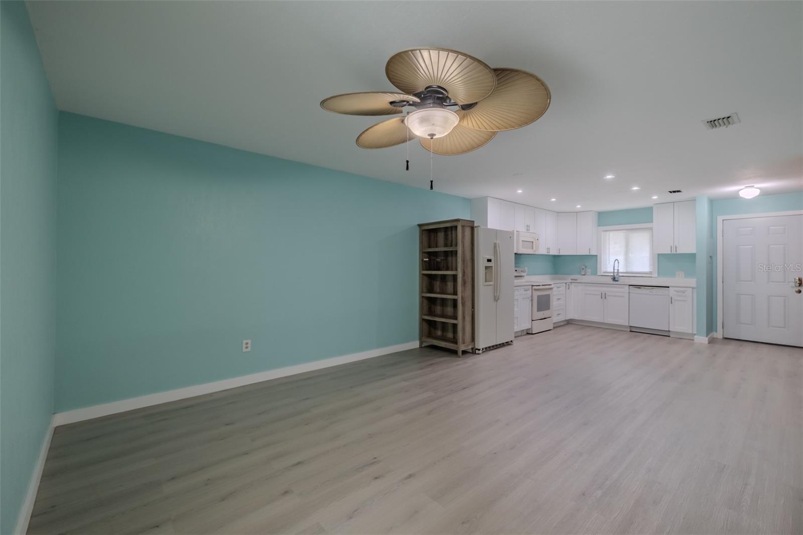 4008 Oak Limb, Tampa, FL 33614