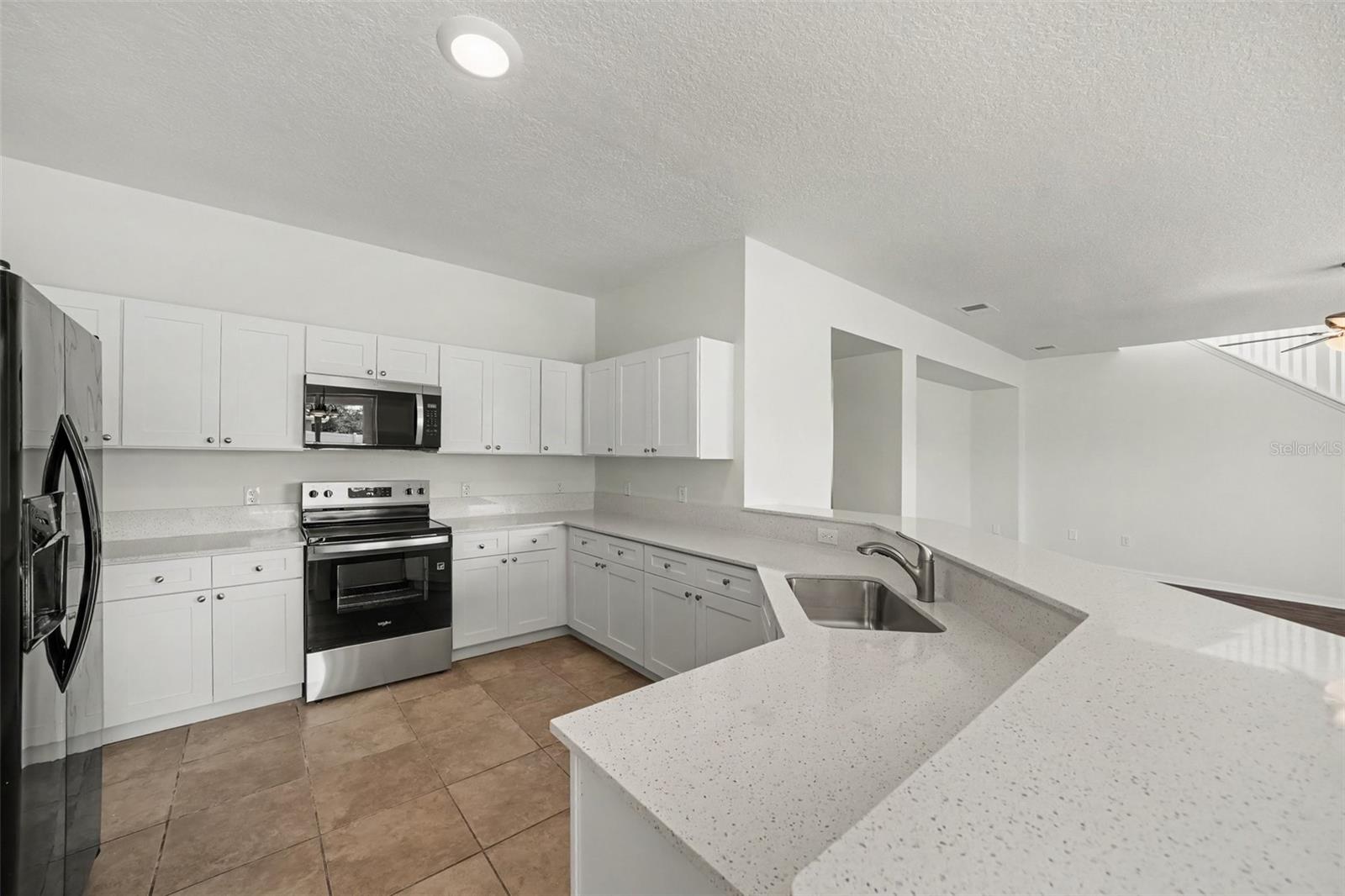 2012 Bearing, Kissimmee, FL 34744