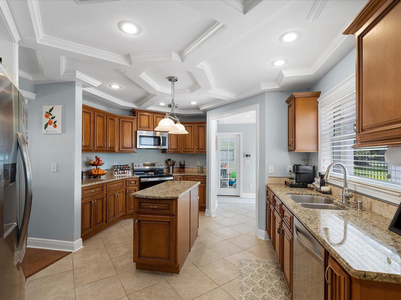 118 Live Oak, Largo, FL 33770