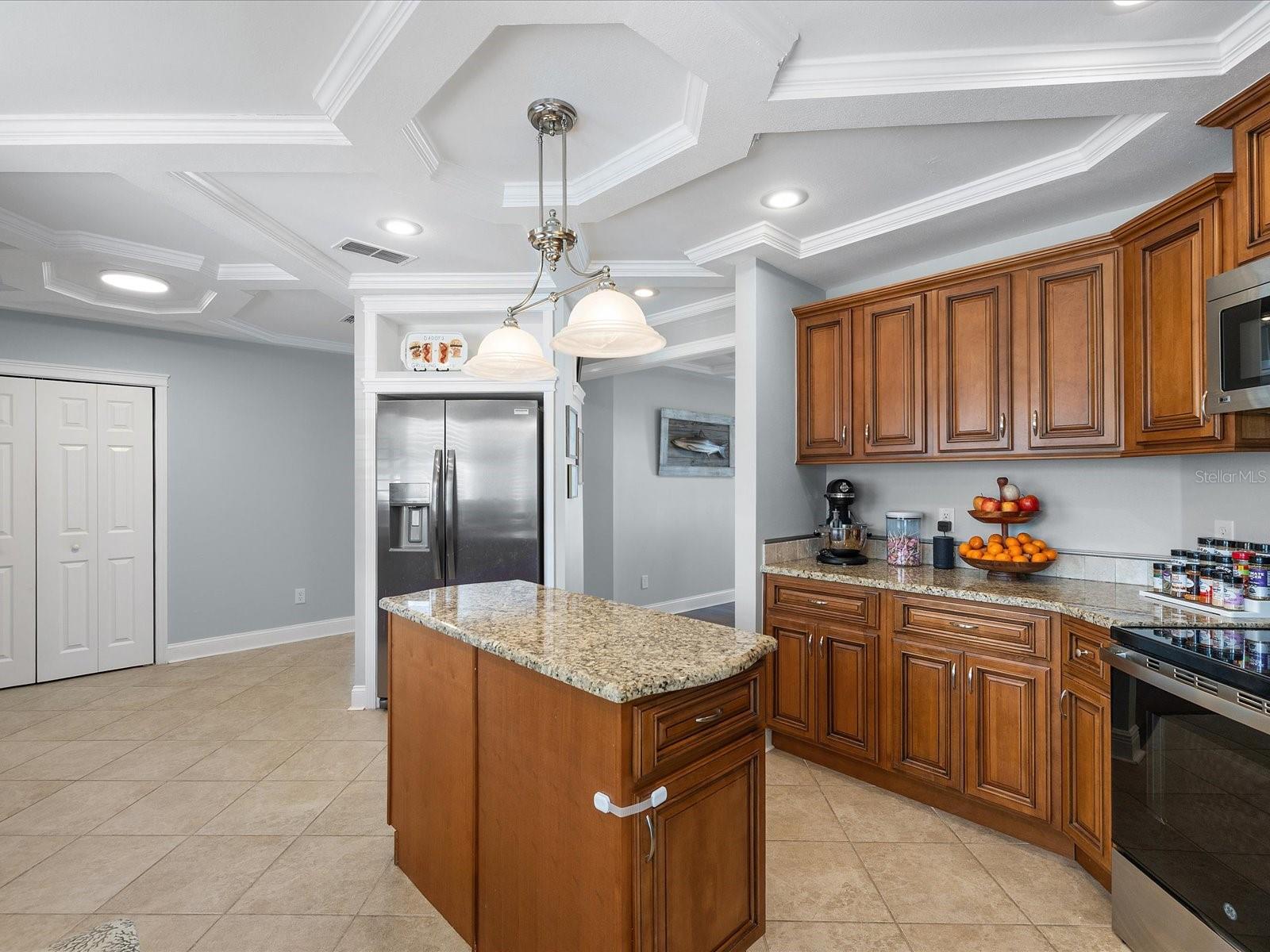 118 Live Oak, Largo, FL 33770