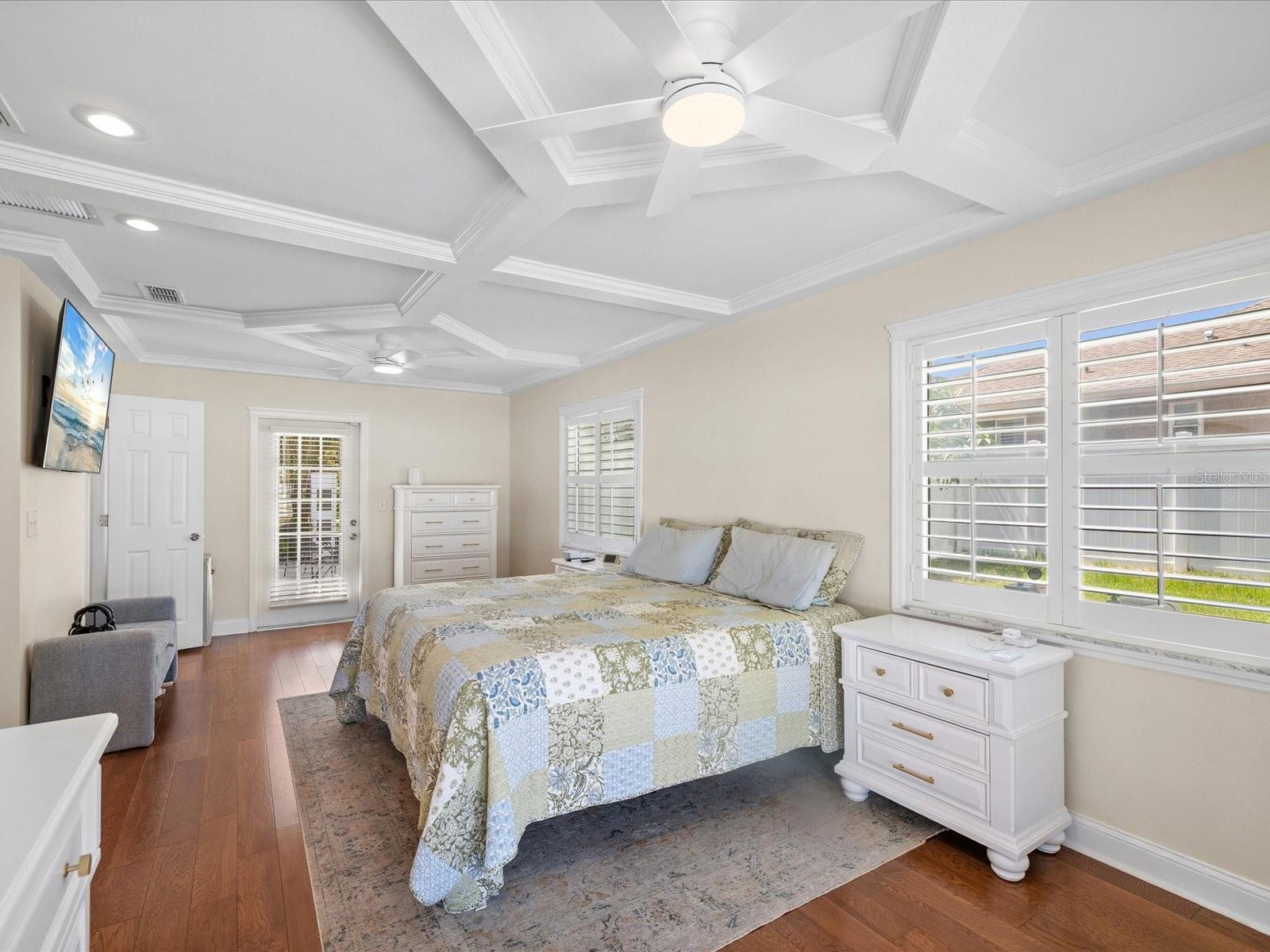 118 Live Oak, Largo, FL 33770