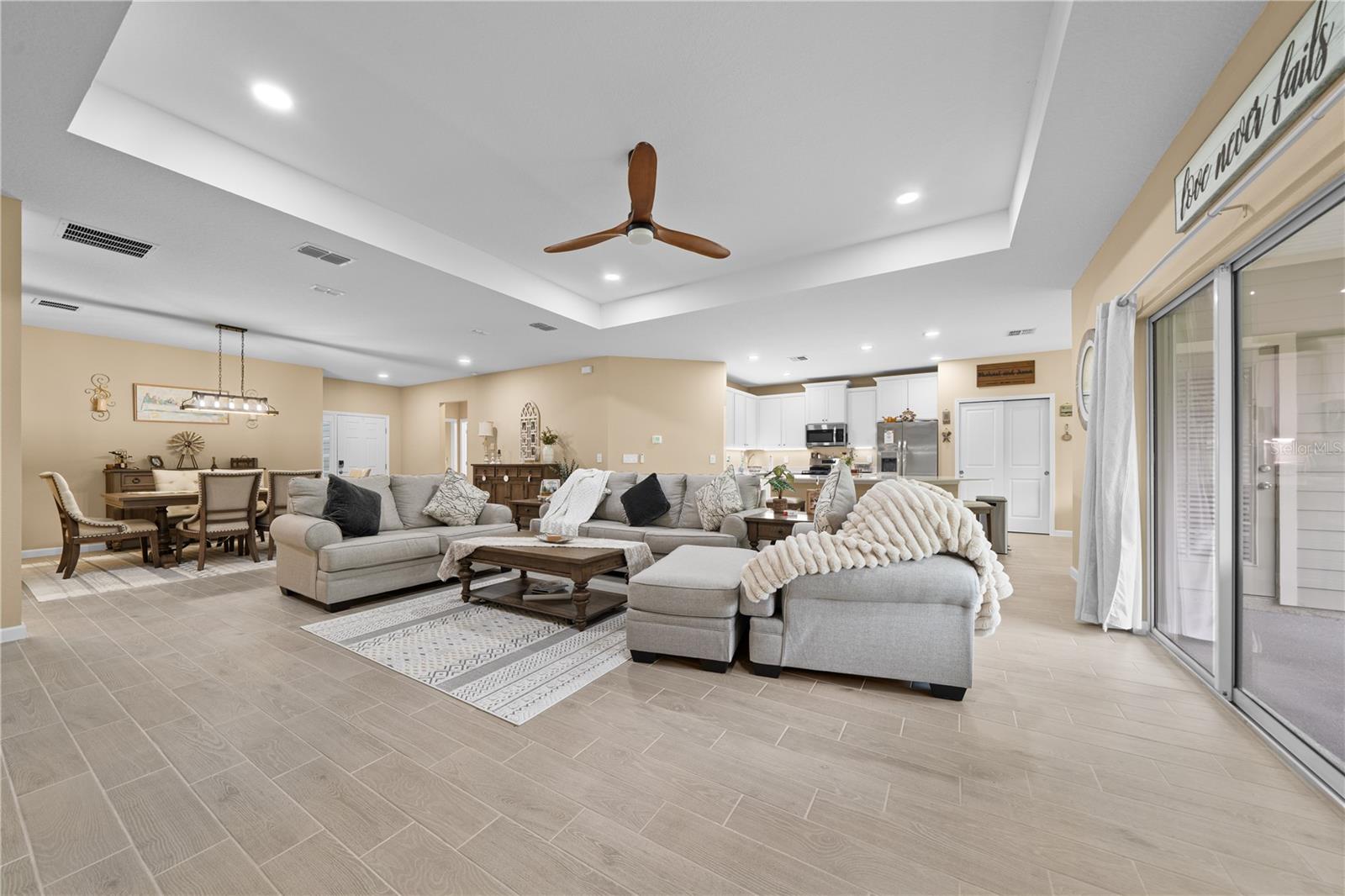 13669 Convergence, Alachua, FL 32615