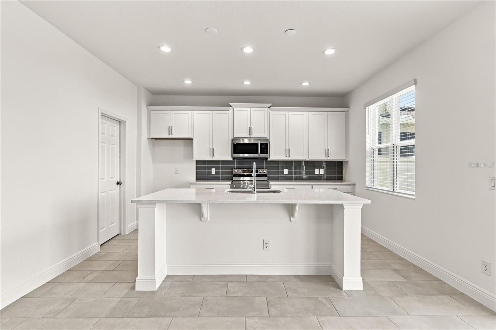 1863 Church Lake, Groveland, FL 34736