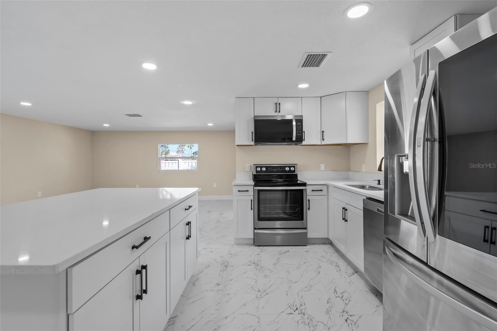 6211 Cornell, Bradenton, FL 34207