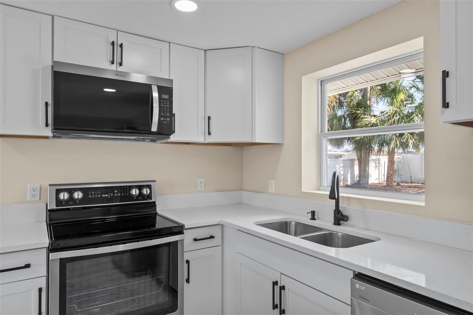 6211 Cornell, Bradenton, FL 34207