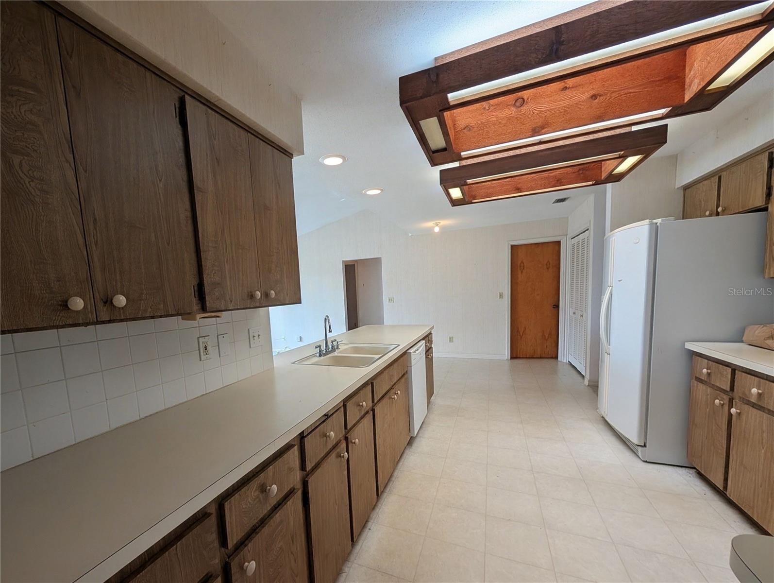 7006 120th, Seminole, FL 33772