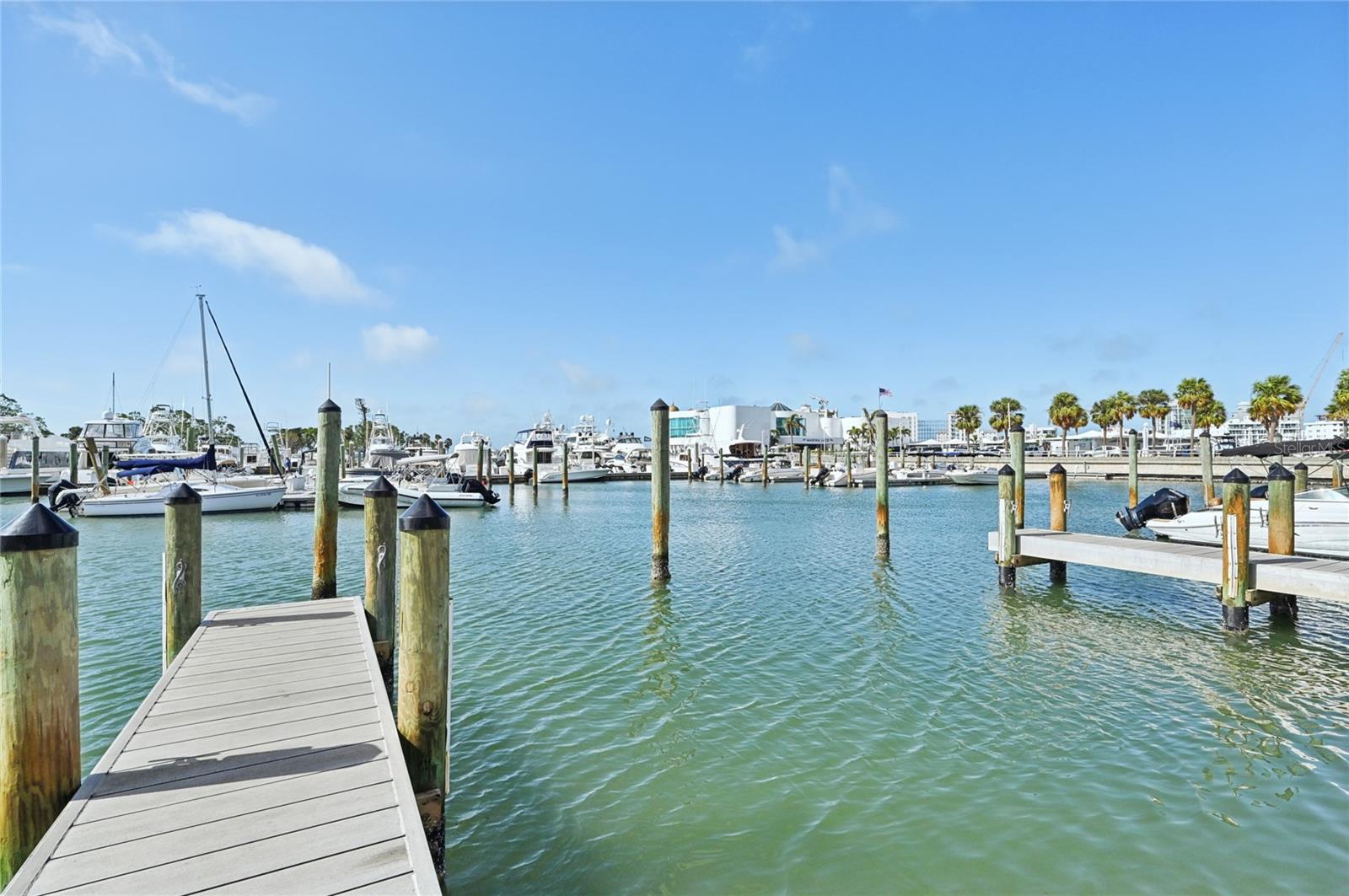 888 Blvd of the Arts Unit 1008, Sarasota, FL 34236
