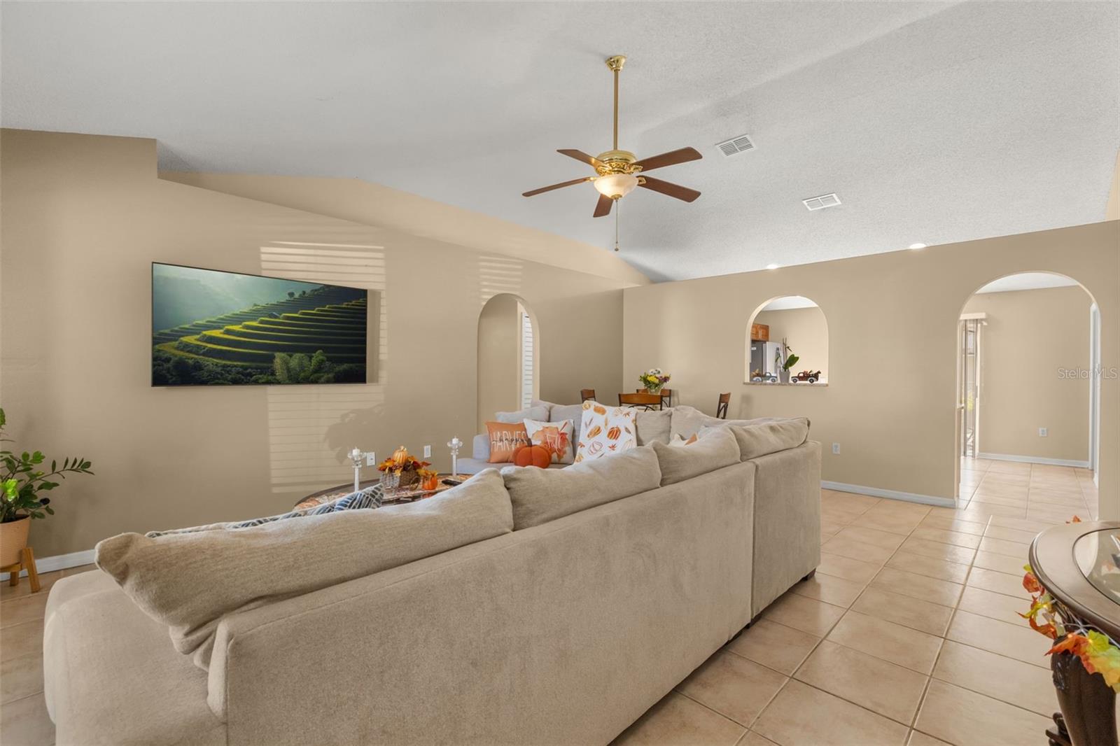 374 Colonade, Kissimmee, FL 34758