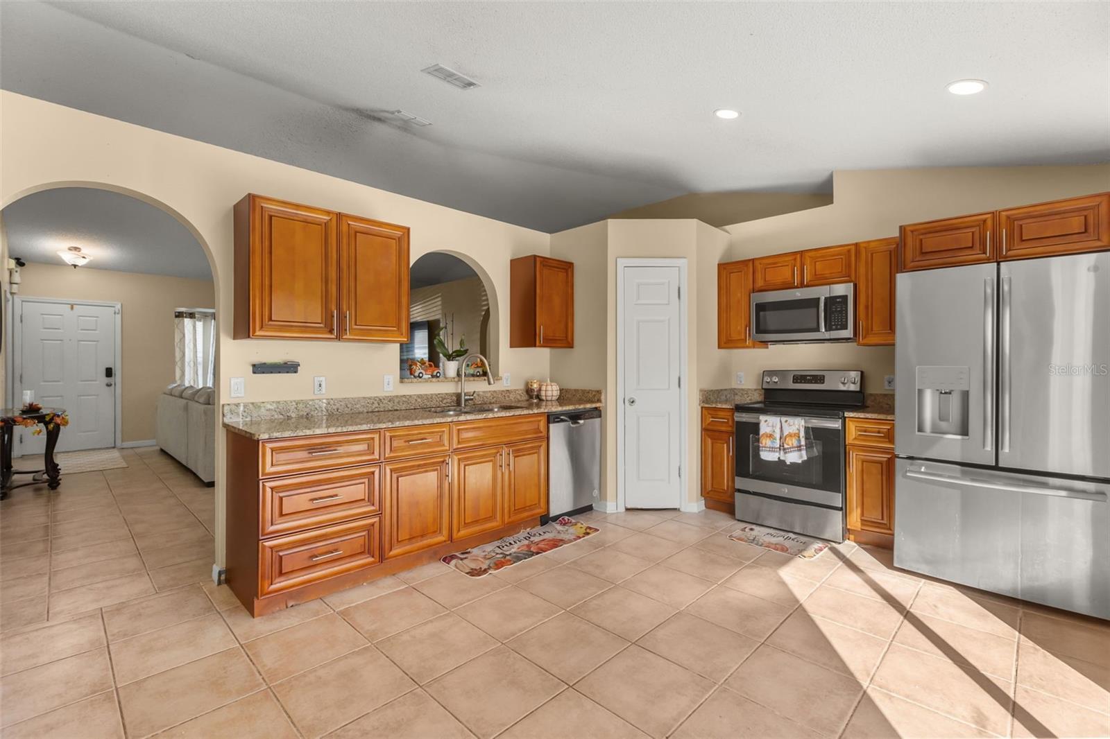 374 Colonade, Kissimmee, FL 34758