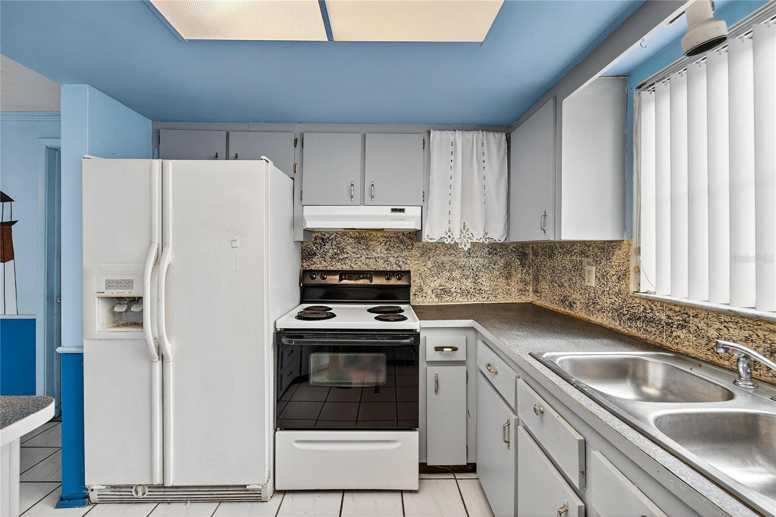 10841 Piccadilly, Port Richey, FL 34668