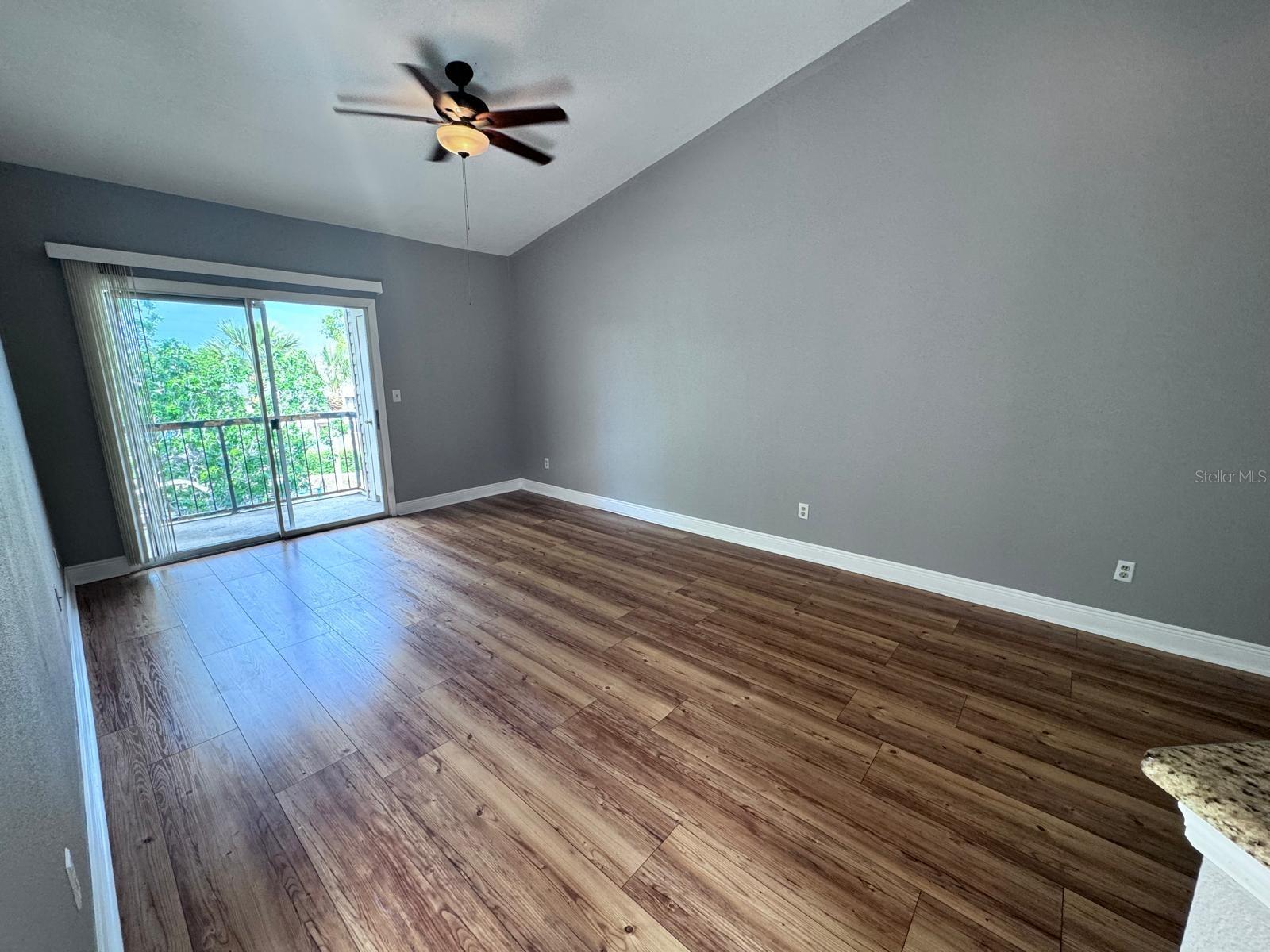 1916 Lake Atriums Unit 33, Orlando, FL 32839