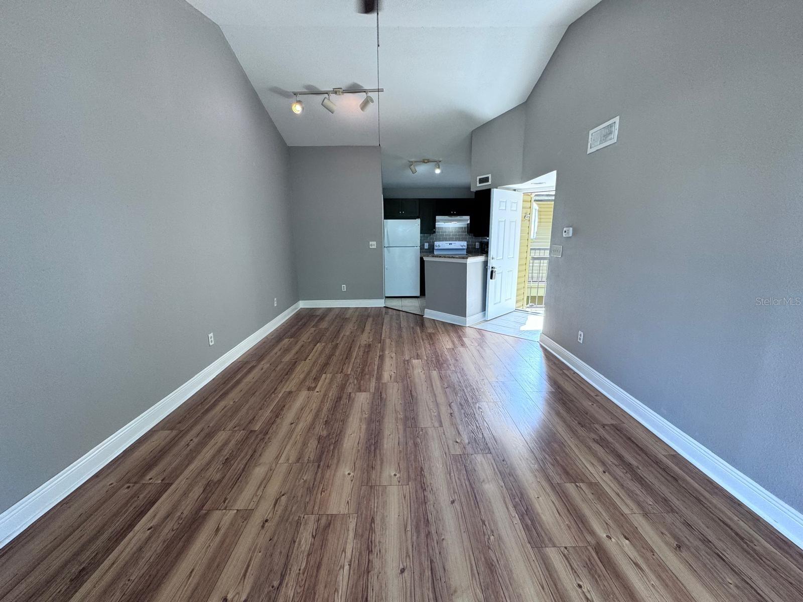 1916 Lake Atriums Unit 33, Orlando, FL 32839