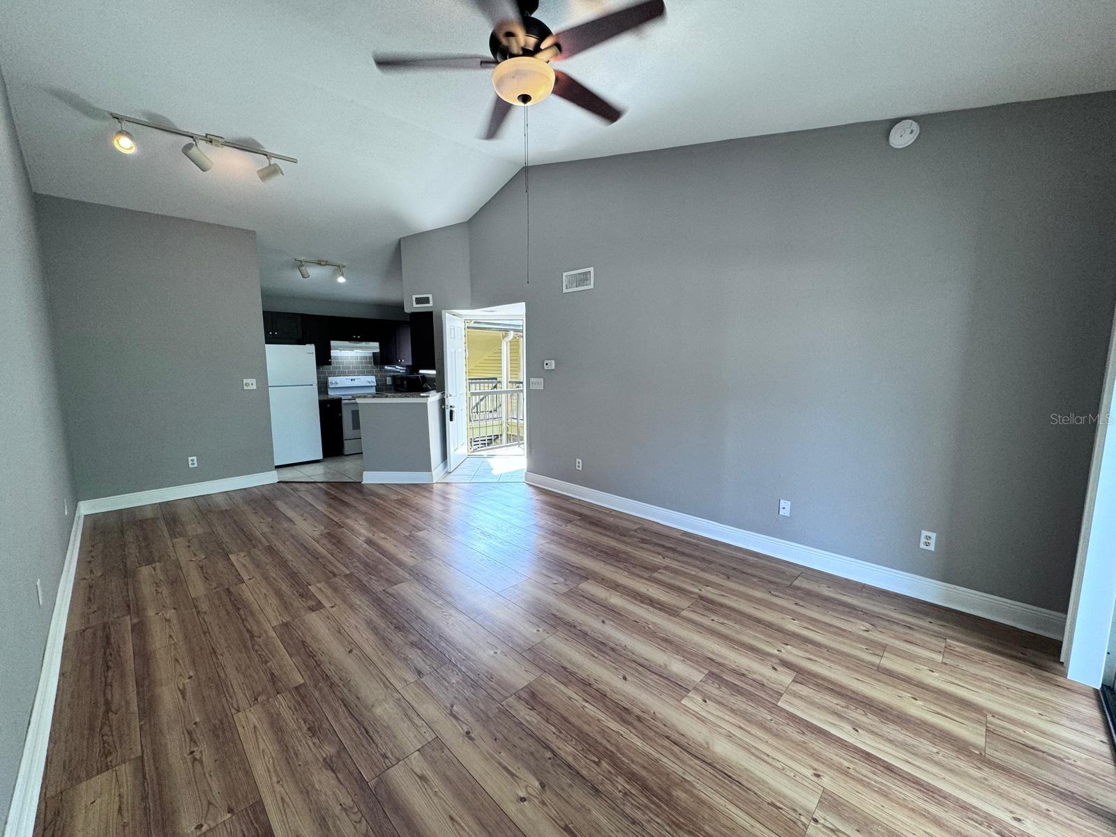 1916 Lake Atriums Unit 33, Orlando, FL 32839