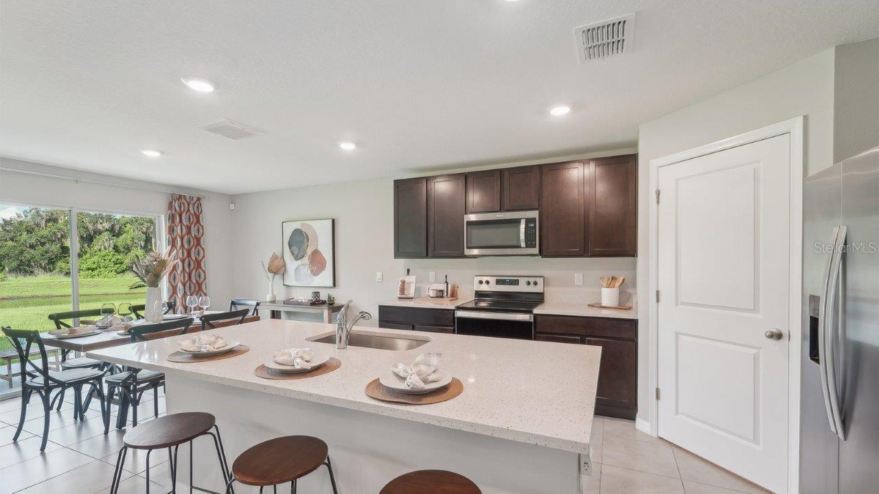4709 Silver Current, Tampa, FL 33619