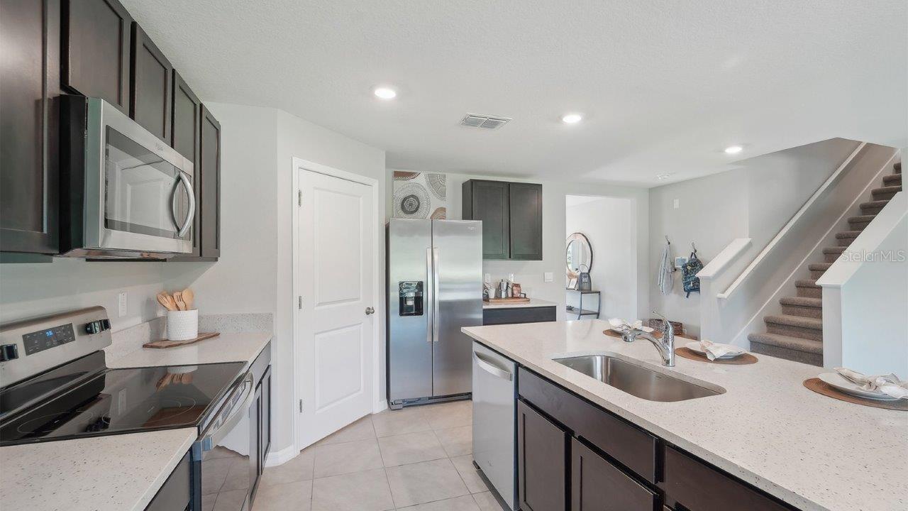 4709 Silver Current, Tampa, FL 33619