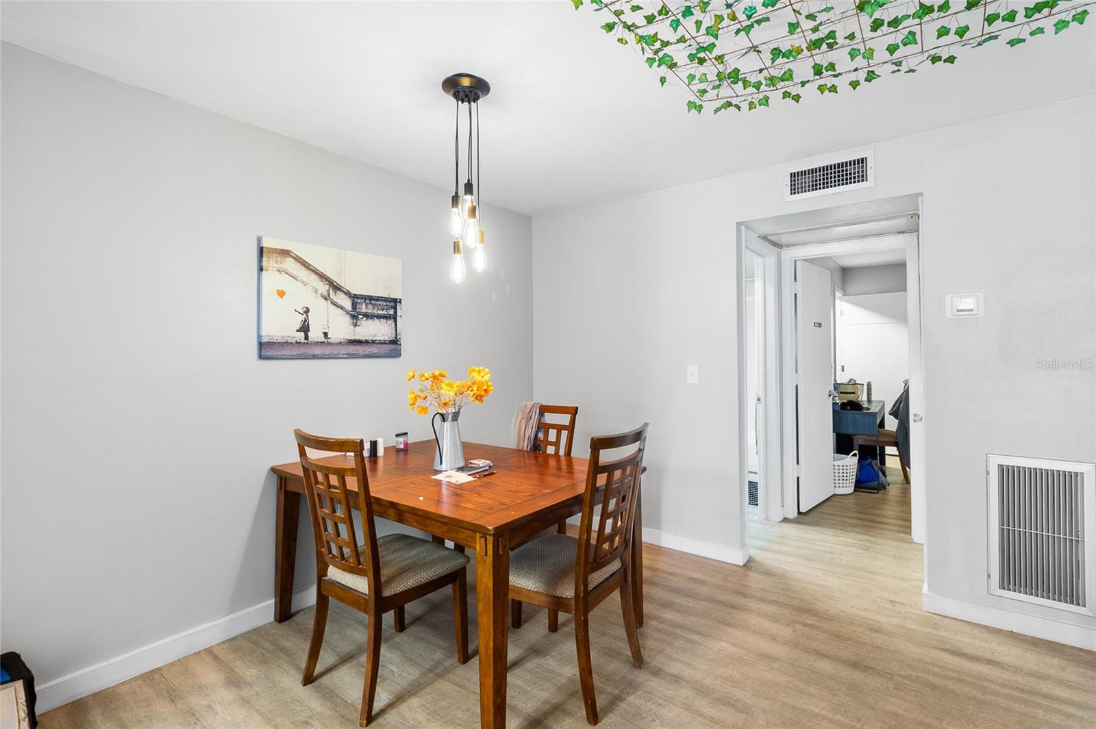 1221 Drew Unit B3, Clearwater, FL 33755
