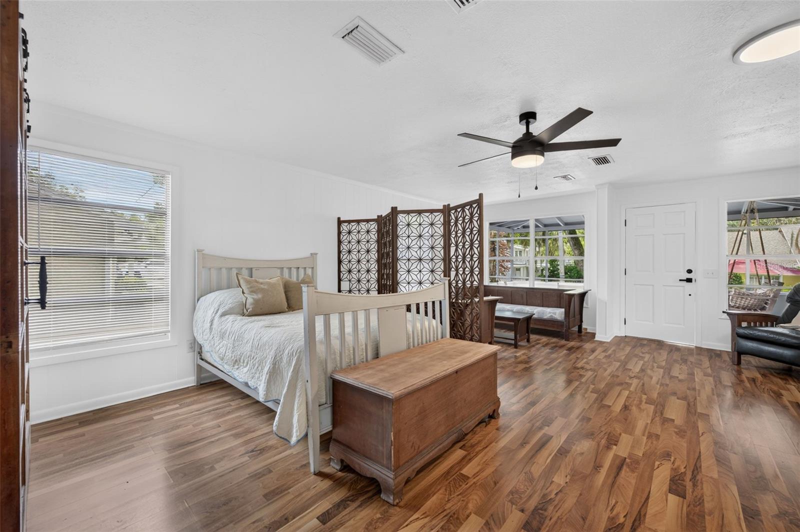 140 Johns, Mount Dora, FL 32757