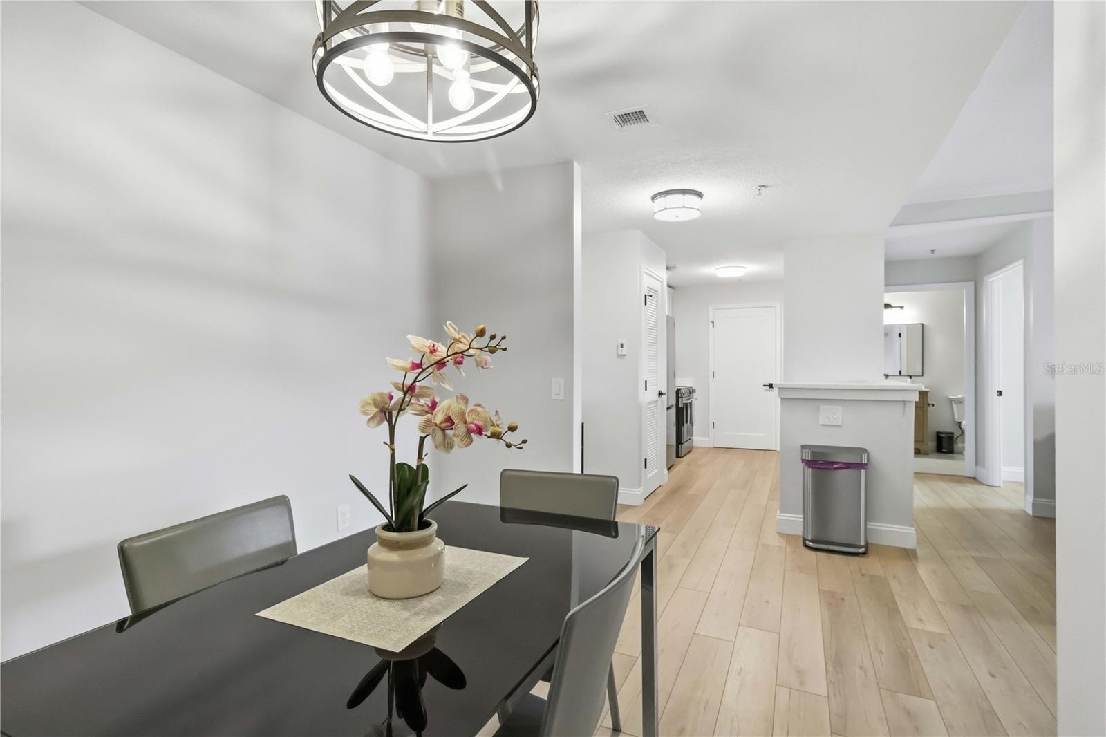 750 Tamiami Unit 312, Sarasota, FL 34236