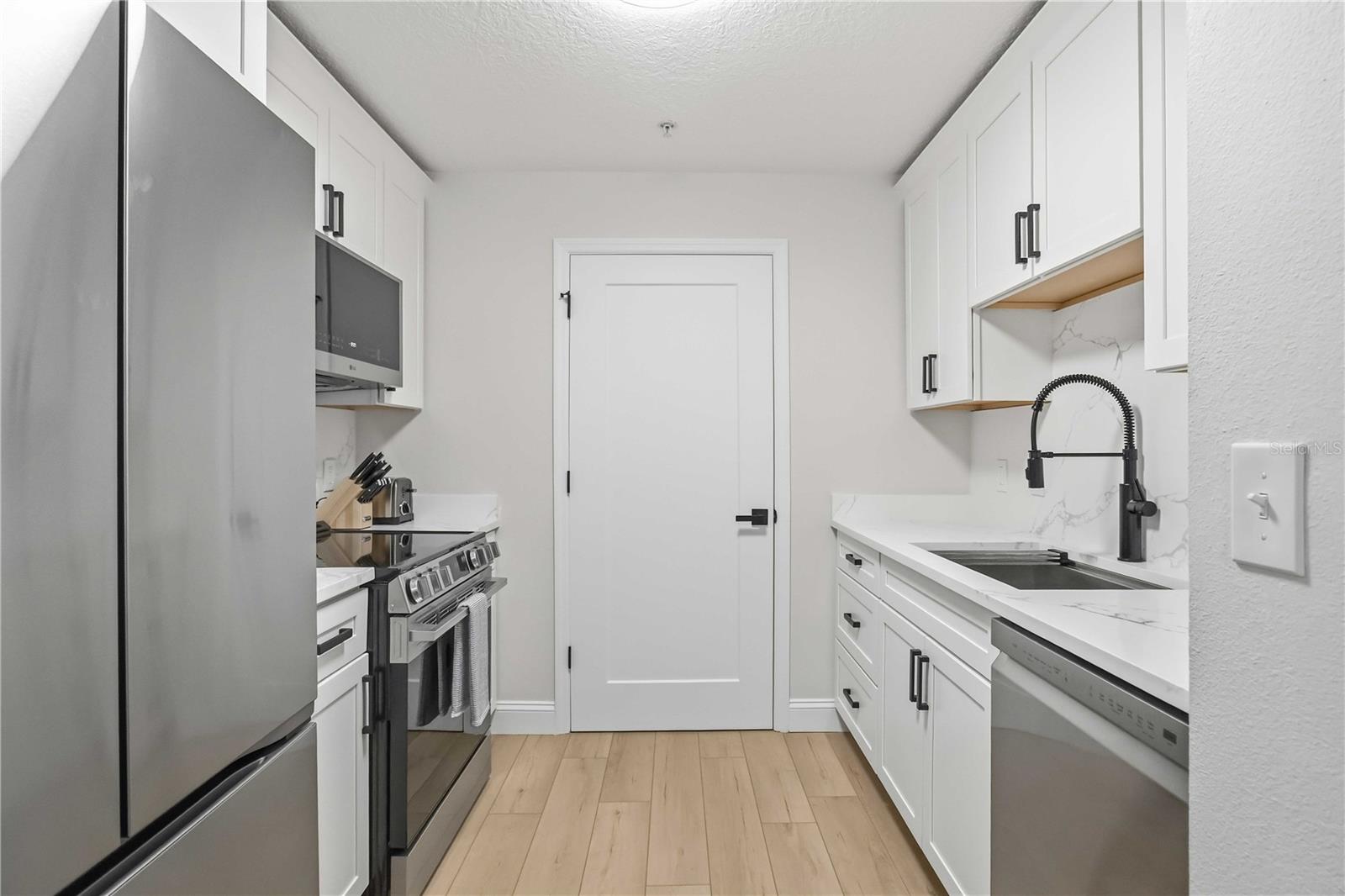 750 Tamiami Unit 312, Sarasota, FL 34236