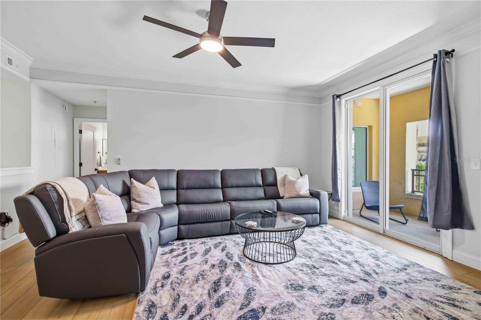 750 Tamiami Unit 312, Sarasota, FL 34236